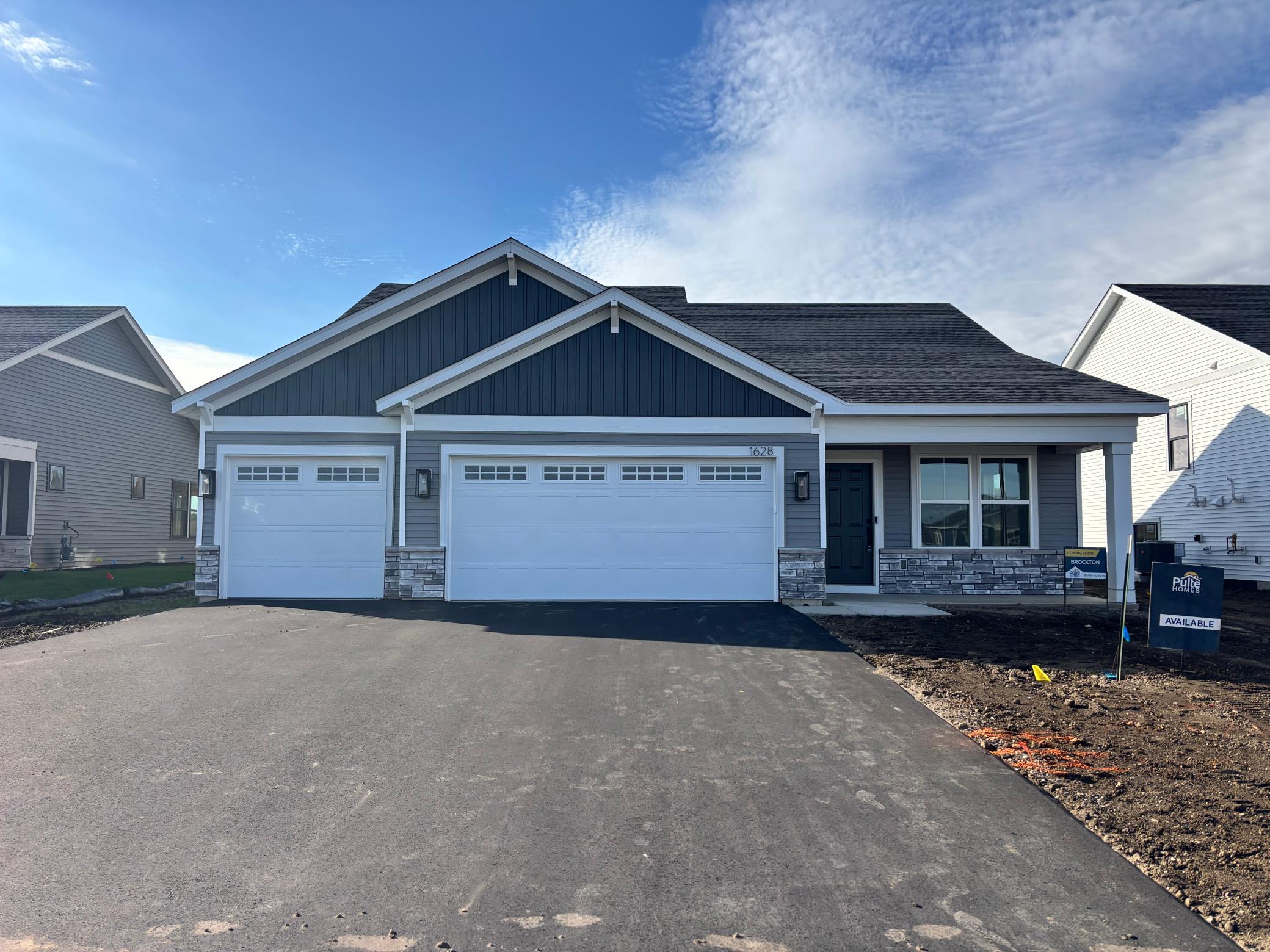 View of House at 1628 Lund Way Road, Shakopee - Mike Wilen | Minnesota Team Real Estate