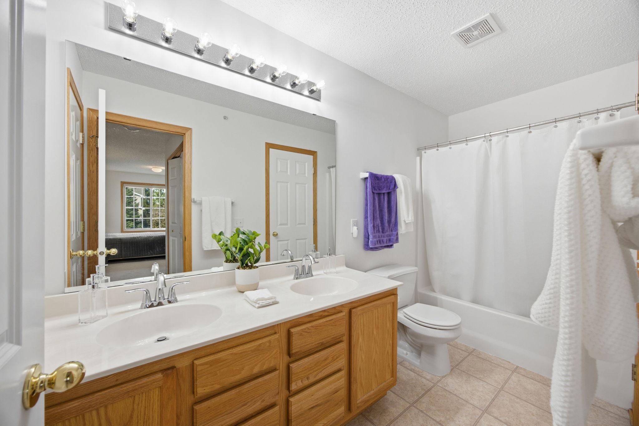 View of Residential at 5428 Brewer Lane, Inver Grove Heights MN 55076, Inver Grove Heights (22 of 27) - Mike Wilen | Minnesota Team Real Estate