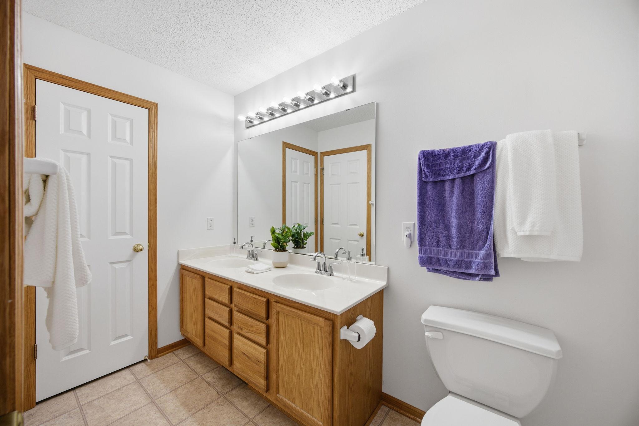 View of Residential at 5428 Brewer Lane, Inver Grove Heights MN 55076, Inver Grove Heights (21 of 27) - Mike Wilen | Minnesota Team Real Estate