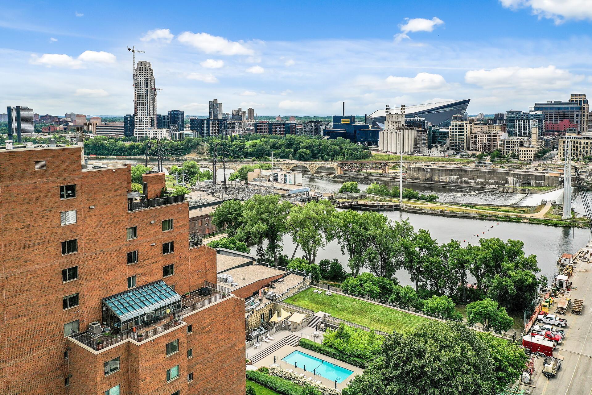 View of Residential at 250 Park Avenue #215, Minneapolis MN 55415, Minneapolis (54 of 96) - Mike Wilen | Minnesota Team Real Estate