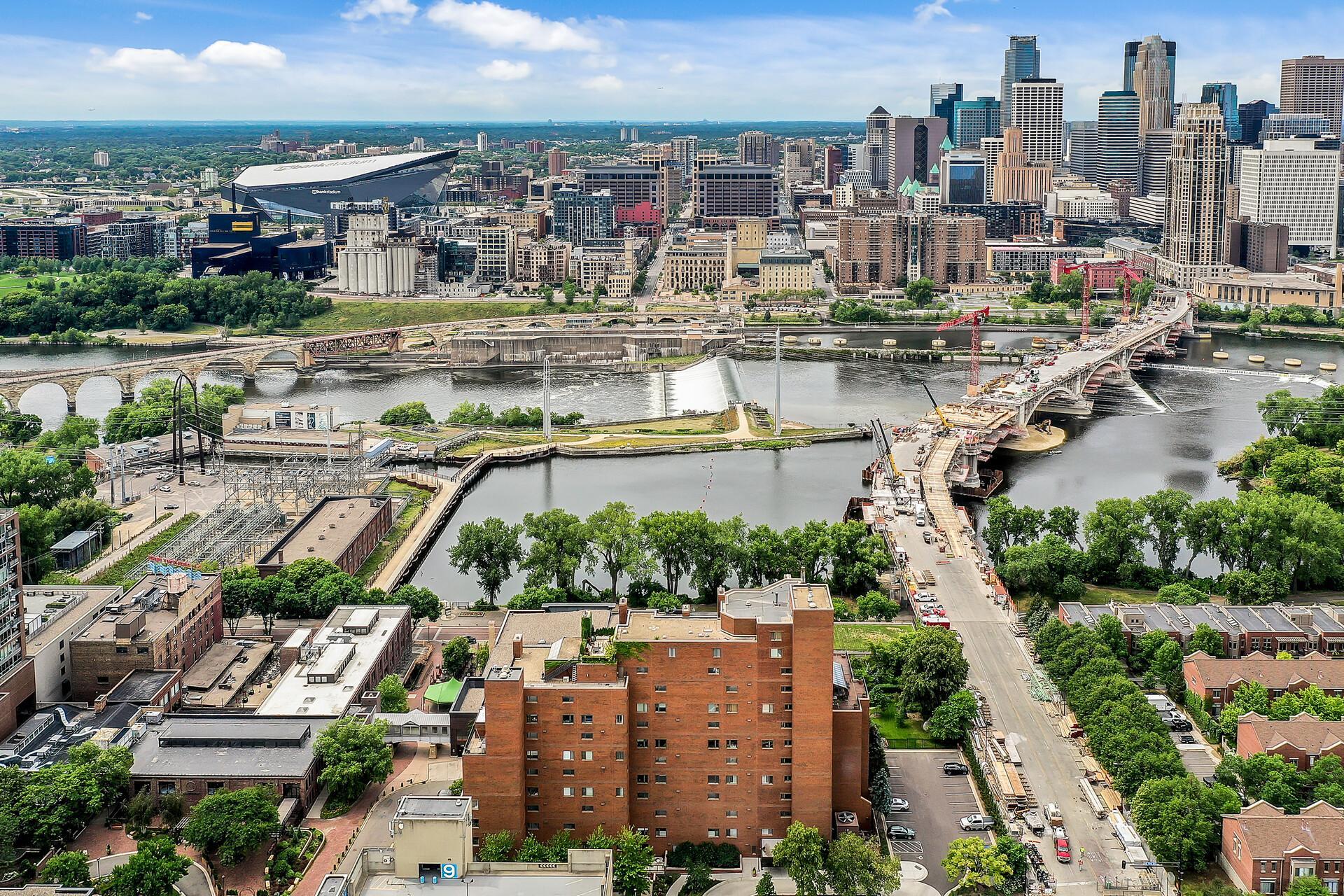 View of Residential at 250 Park Avenue #215, Minneapolis MN 55415, Minneapolis (52 of 96) - Mike Wilen | Minnesota Team Real Estate
