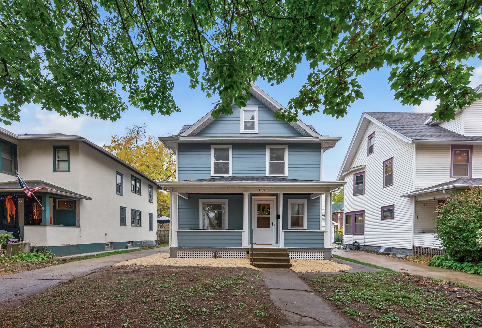 View of Residential at 1650 Hague Avenue, Saint Paul MN 55104, Saint Paul (8 of 42) - Mike Wilen | Minnesota Team Real Estate