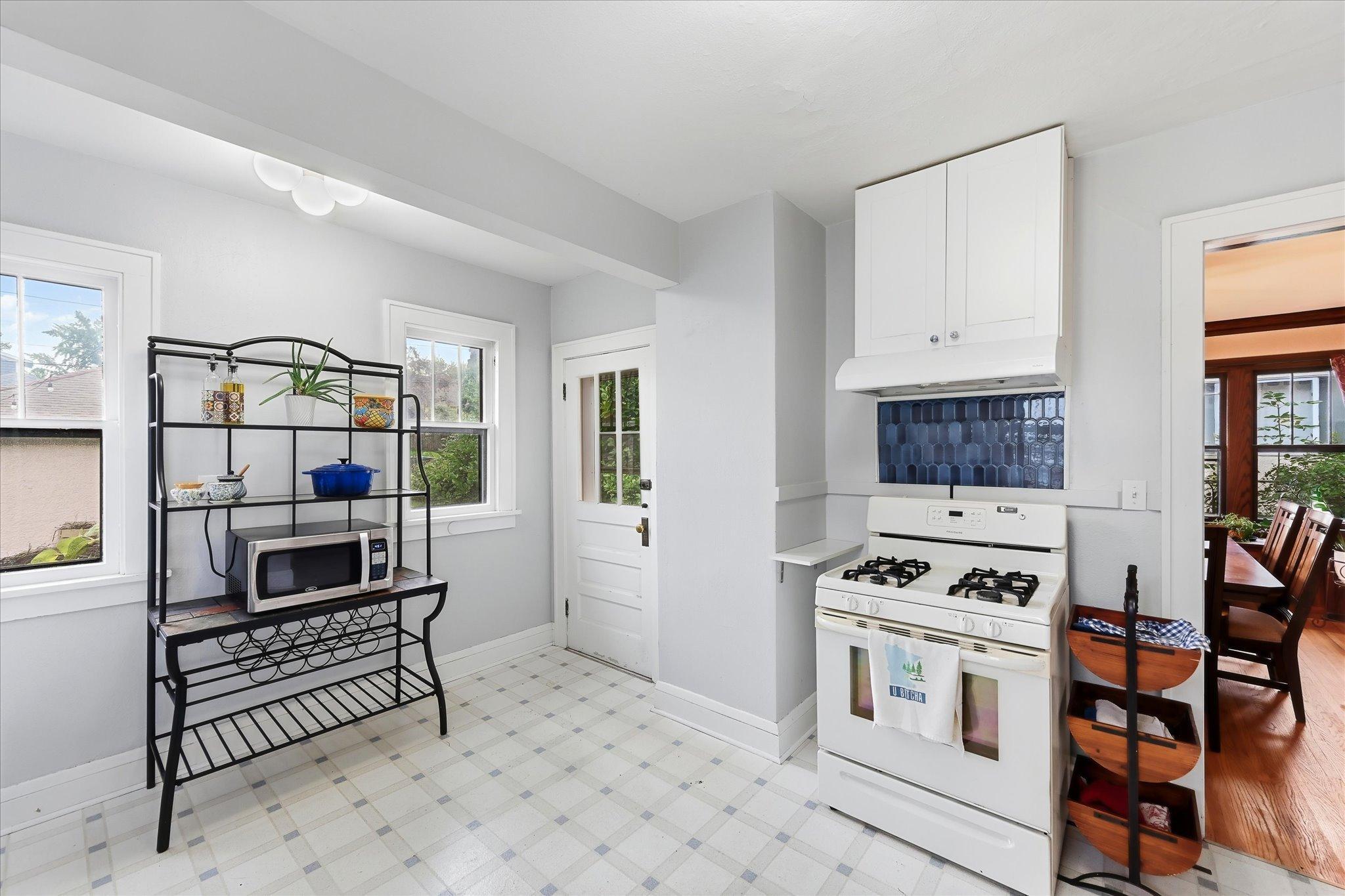 View of Residential at 1208 Palace Avenue, Saint Paul MN 55105, Saint Paul (17 of 32) - Mike Wilen | Minnesota Team Real Estate