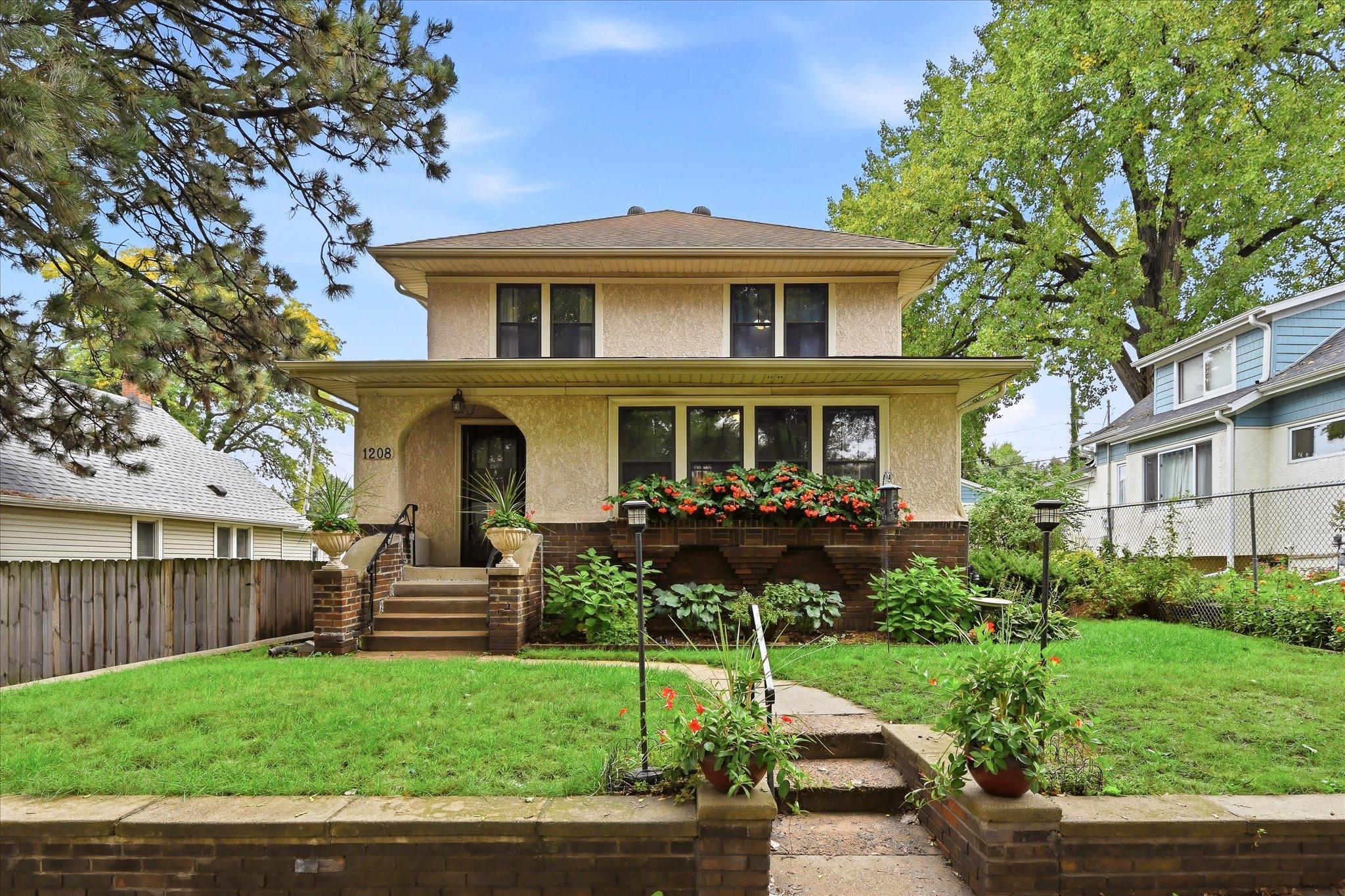 View of Single Family at 1208 Palace Avenue, Saint Paul - Mike Wilen | Minnesota Team Real Estate