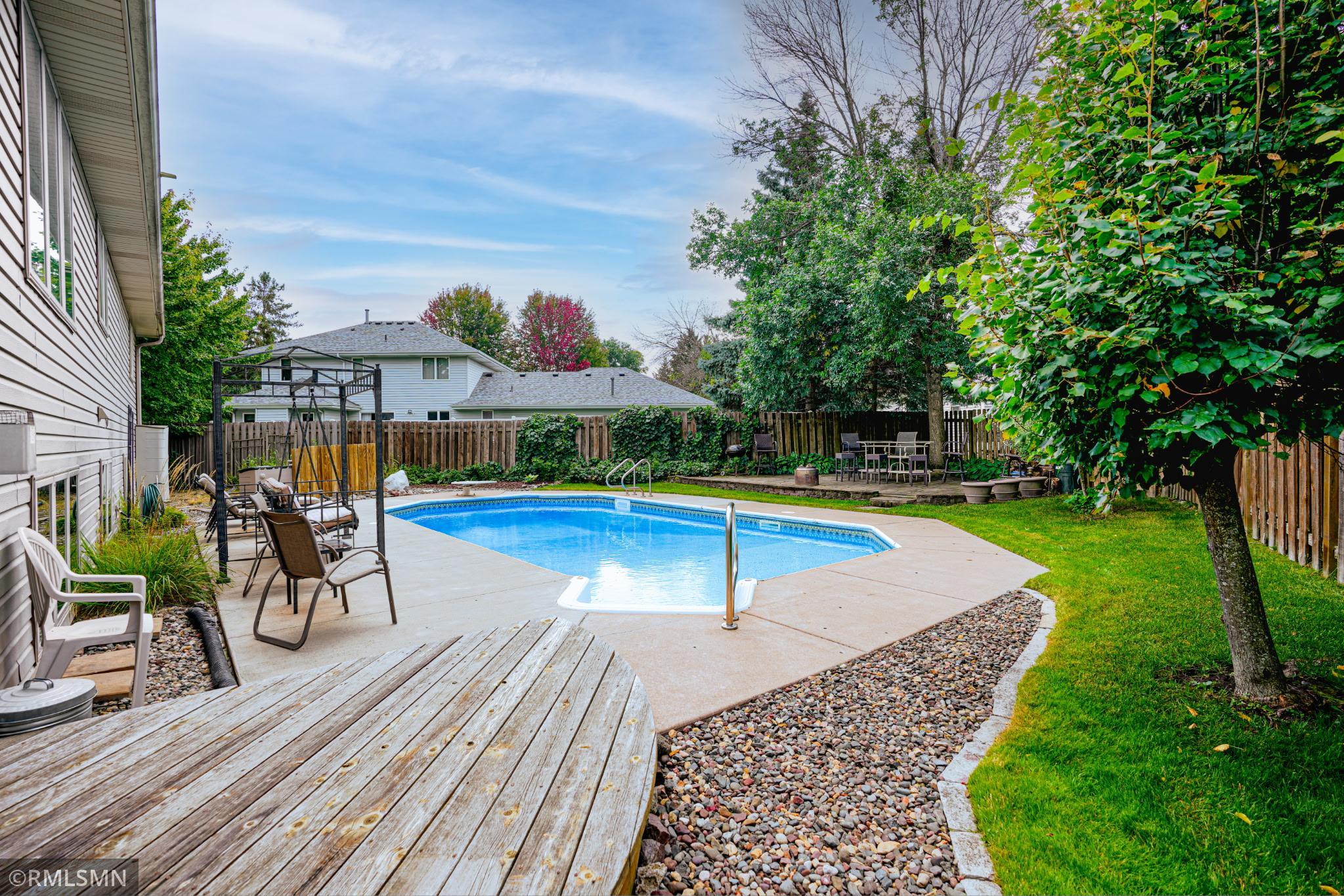 View of Residential at 915 Ferndale Avenue, Maplewood MN 55119, Maplewood (17 of 21) - Mike Wilen | Minnesota Team Real Estate