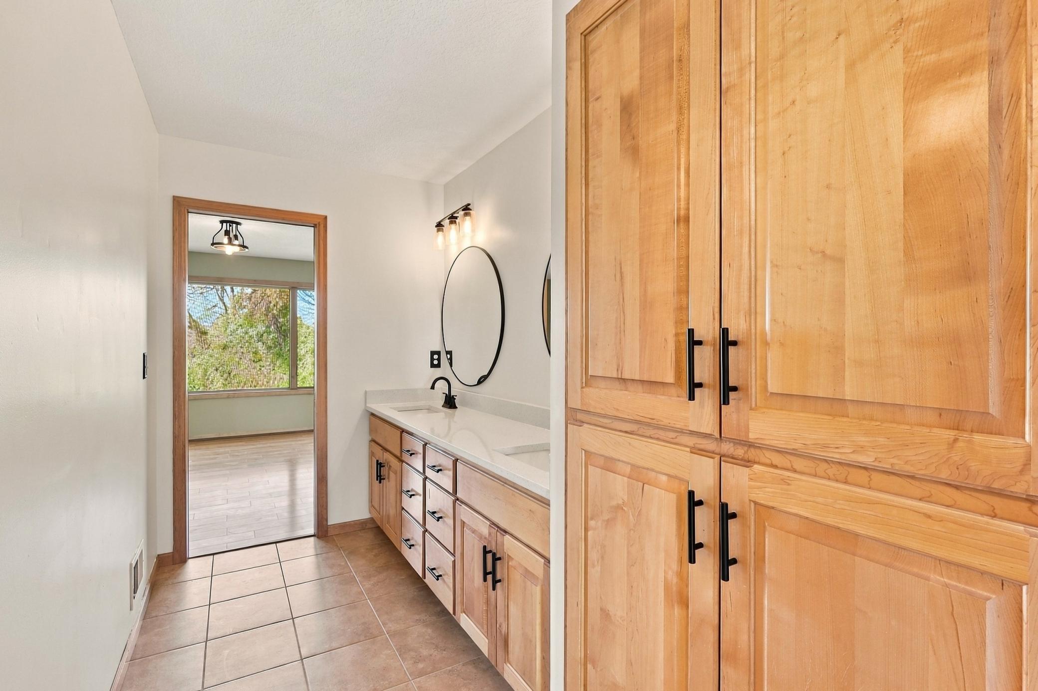View of Residential at 5402 102nd Trail, Brooklyn Park MN 55443, Brooklyn Park (32 of 59) - Mike Wilen | Minnesota Team Real Estate
