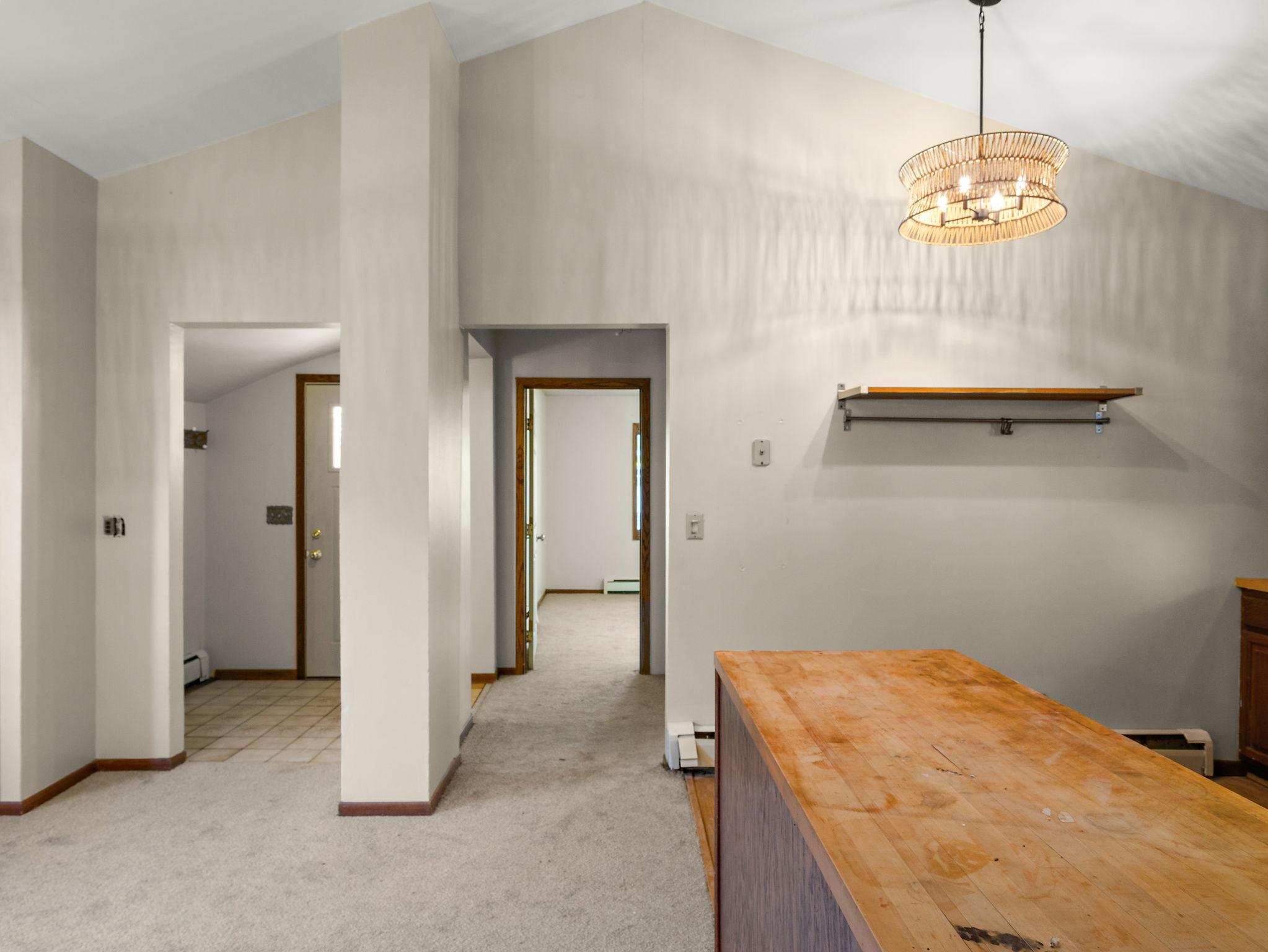 View of Residential at 1267 Scheffer Avenue, Saint Paul MN 55116, Saint Paul (3 of 21) - Mike Wilen | Minnesota Team Real Estate
