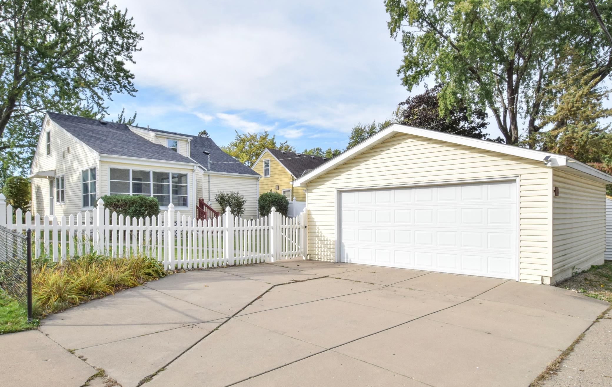 View of Residential at 2123 Fairway Drive, Columbia Heights MN 55421, Columbia Heights (8 of 35) - Mike Wilen | Minnesota Team Real Estate