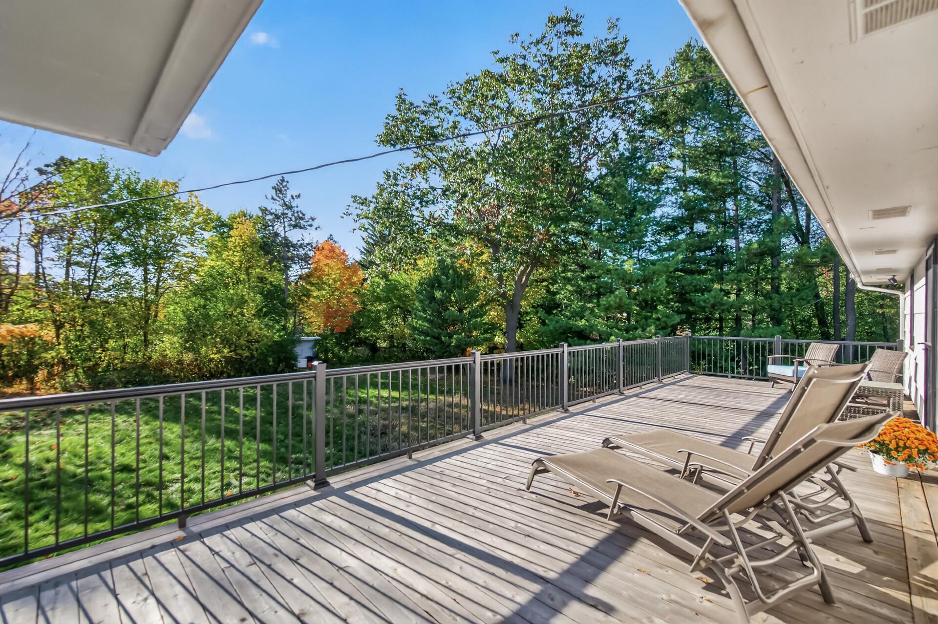 View of Residential at 9812 Dellridge Road, Bloomington MN 55425, Bloomington (42 of 54) - Mike Wilen | Minnesota Team Real Estate