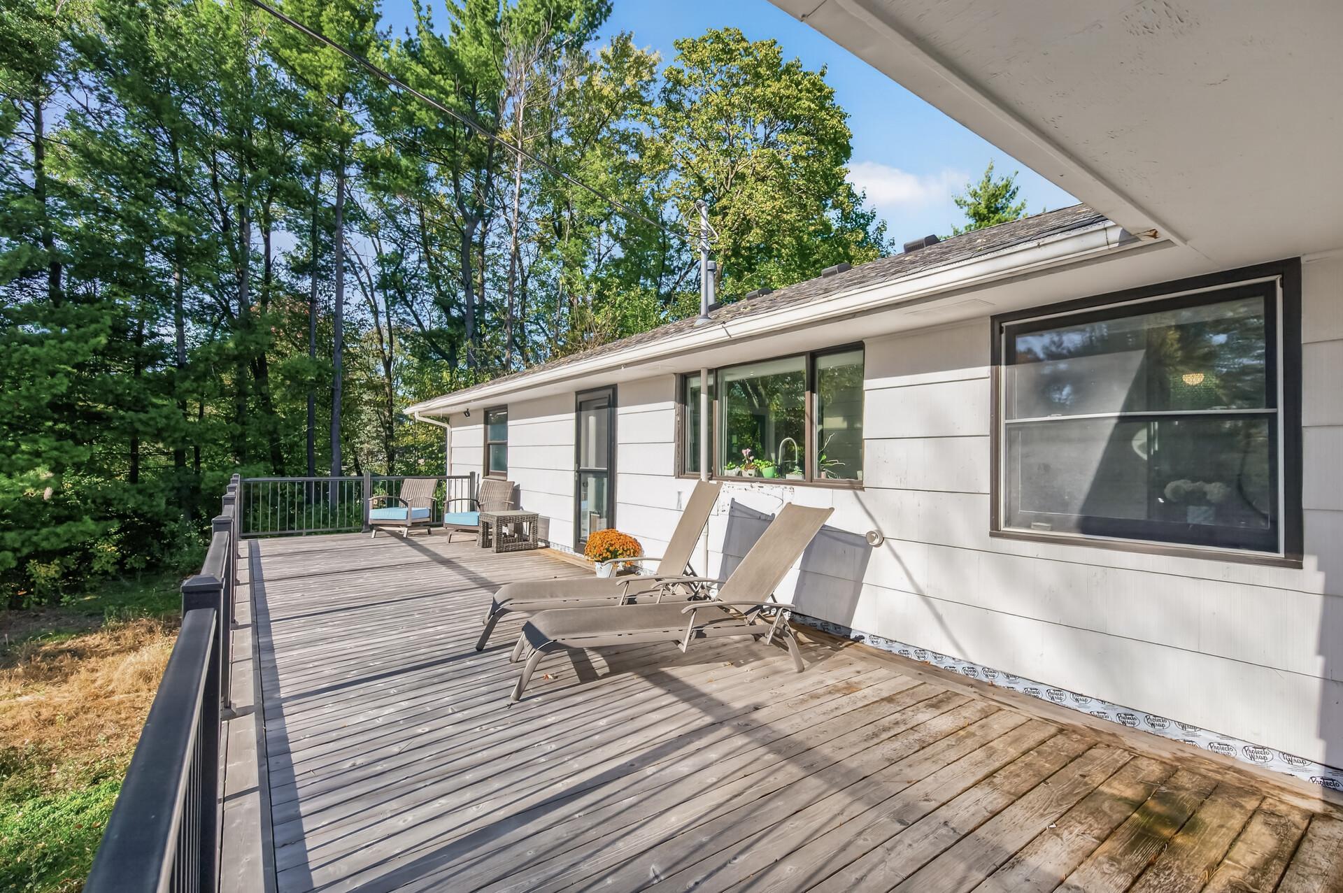 View of Residential at 9812 Dellridge Road, Bloomington MN 55425, Bloomington (43 of 54) - Mike Wilen | Minnesota Team Real Estate