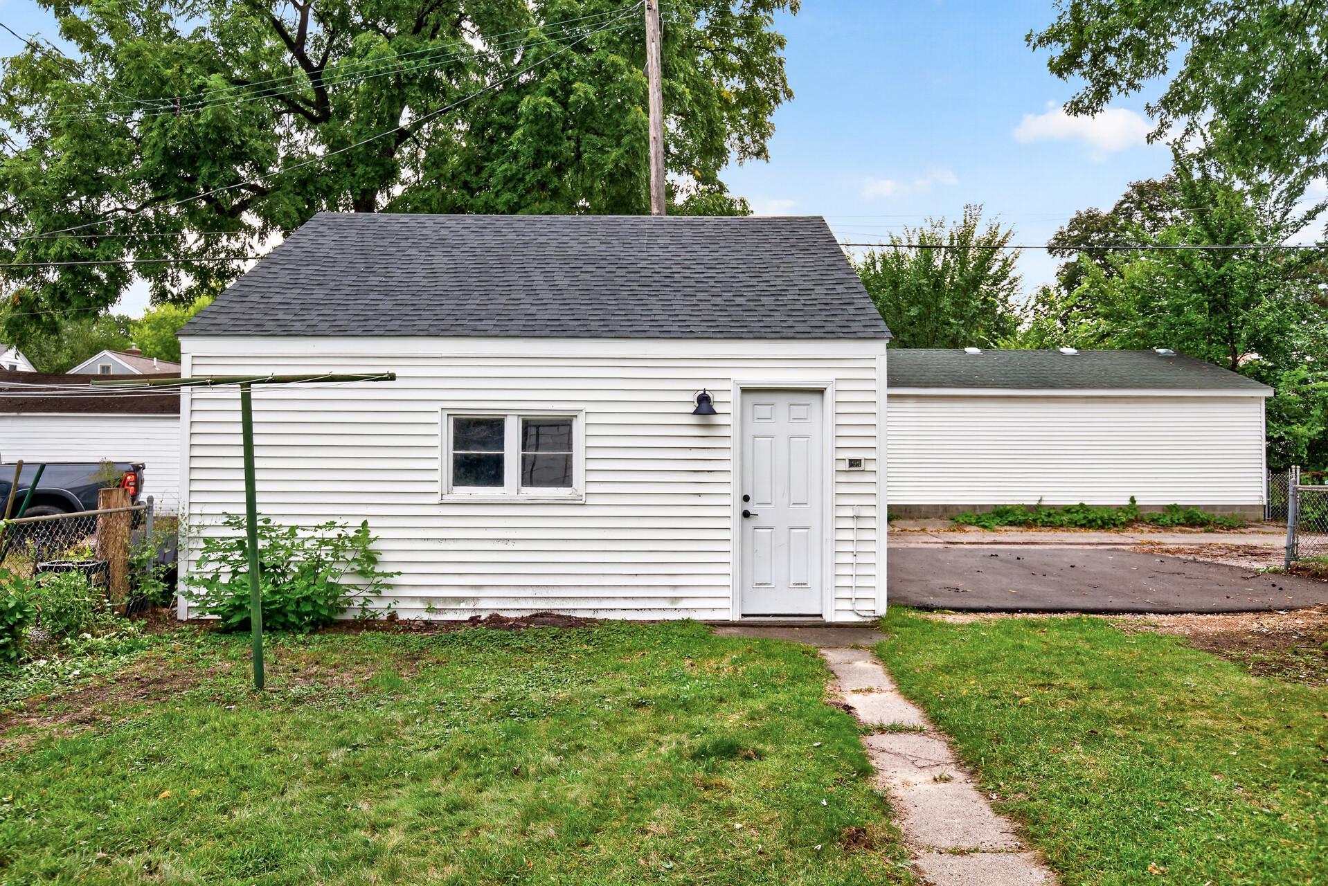 View of Residential at 5729 43rd Avenue, Minneapolis MN 55417, Minneapolis (11 of 11) - Mike Wilen | Minnesota Team Real Estate