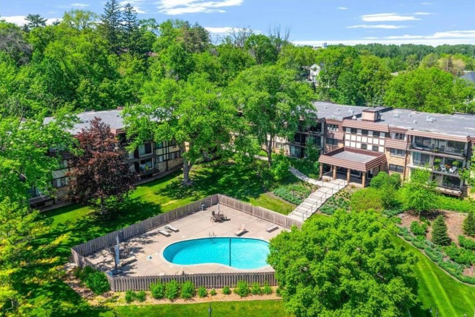 View of Residential at 205 Barry Avenue #311, Wayzata MN 55391, Wayzata (21 of 33) - Mike Wilen | Minnesota Team Real Estate