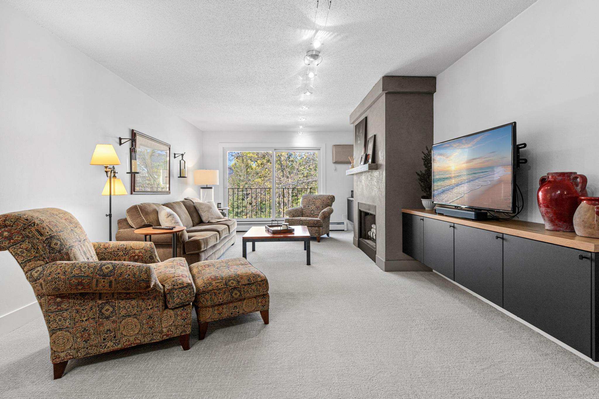 View of Residential at 205 Barry Avenue #311, Wayzata MN 55391, Wayzata (9 of 33) - Mike Wilen | Minnesota Team Real Estate
