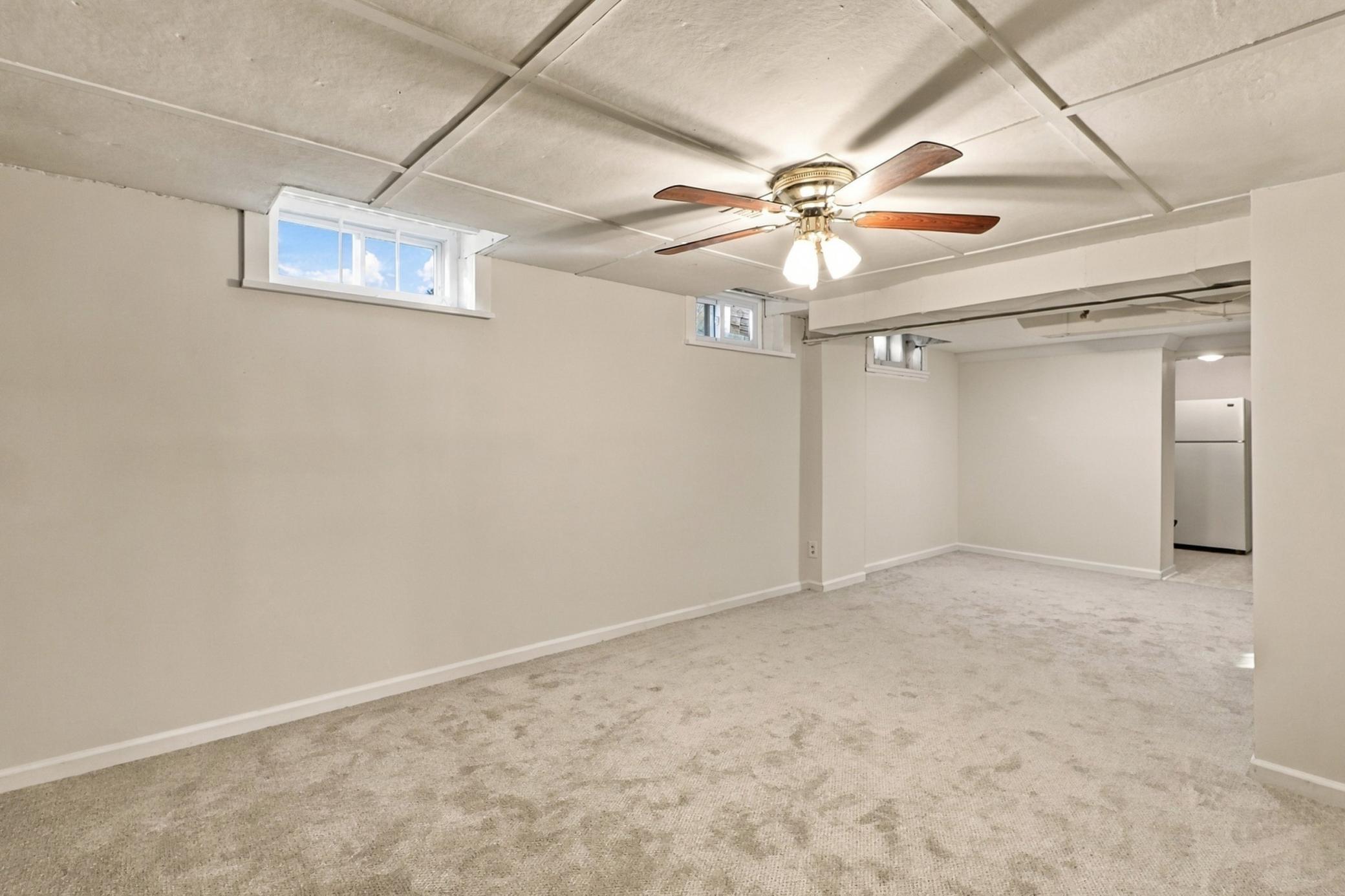 View of Residential Income at 1049 Gorman Avenue, West Saint Paul MN 55118, West Saint Paul (31 of 35) - Mike Wilen | Minnesota Team Real Estate