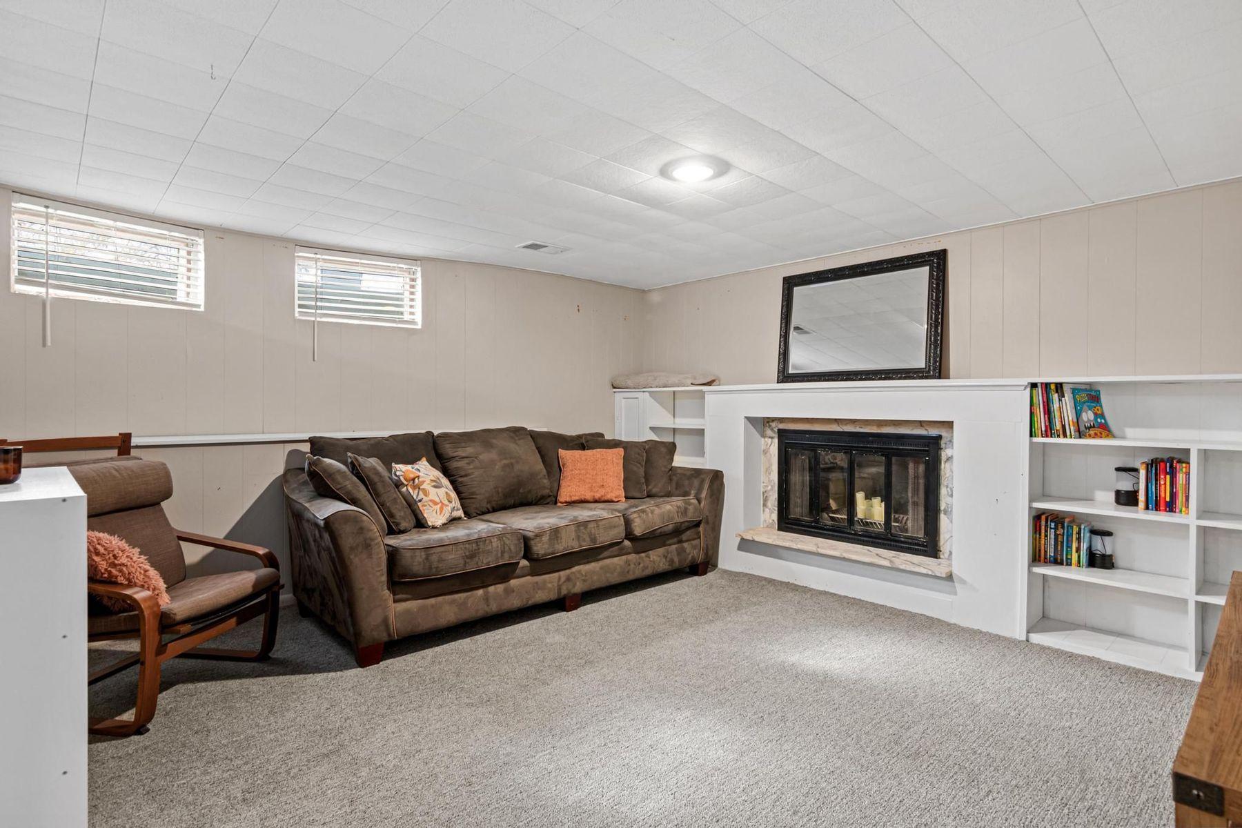 View of Residential at 5024 70th Street, Edina MN 55439, Edina (14 of 33) - Mike Wilen | Minnesota Team Real Estate