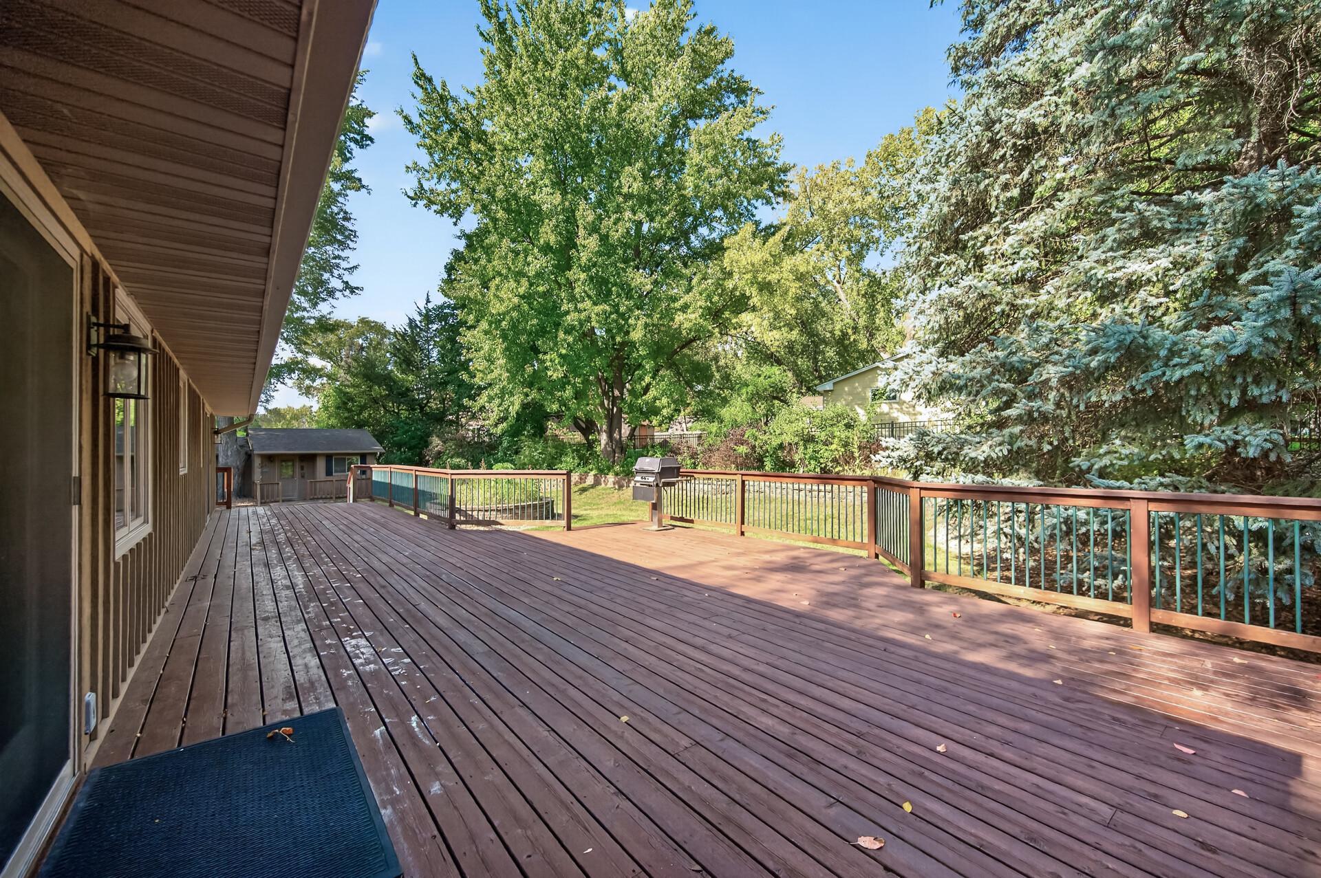 View of Residential at 12760 Roberts Drive, Eden Prairie MN 55346, Eden Prairie (40 of 52) - Mike Wilen | Minnesota Team Real Estate