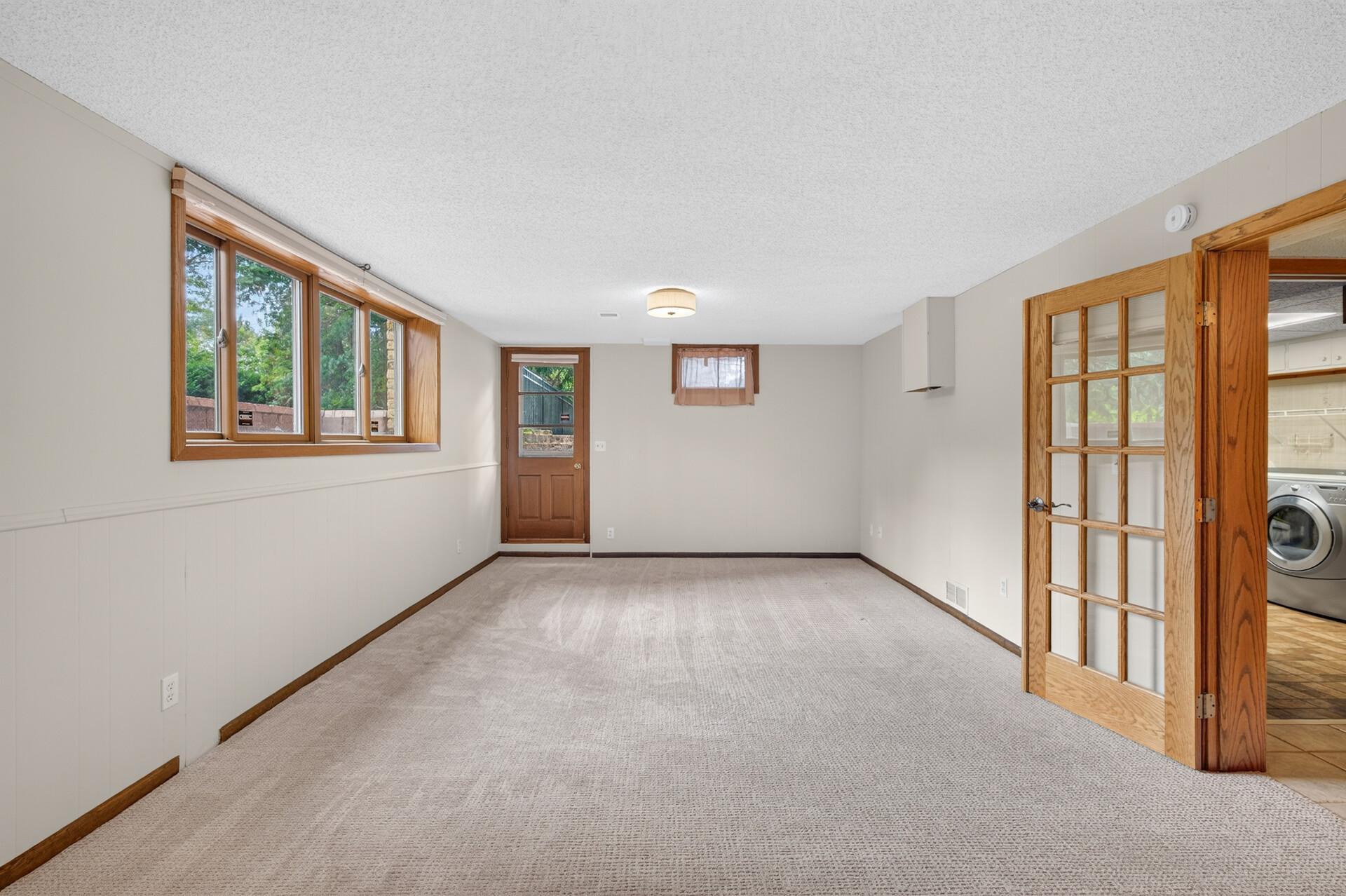 View of Residential at 12760 Roberts Drive, Eden Prairie MN 55346, Eden Prairie (35 of 52) - Mike Wilen | Minnesota Team Real Estate
