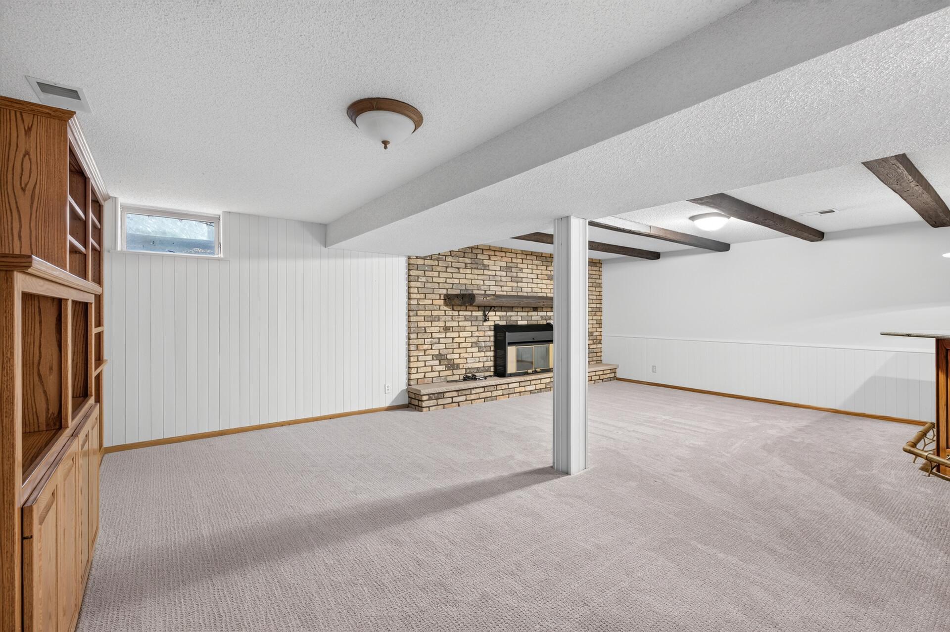 View of Residential at 12760 Roberts Drive, Eden Prairie MN 55346, Eden Prairie (29 of 52) - Mike Wilen | Minnesota Team Real Estate