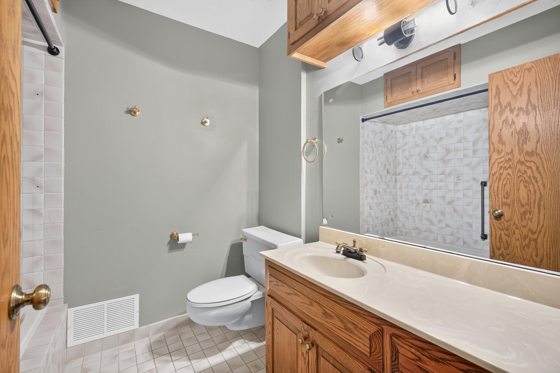 View of Residential at 12760 Roberts Drive, Eden Prairie MN 55346, Eden Prairie (26 of 52) - Mike Wilen | Minnesota Team Real Estate