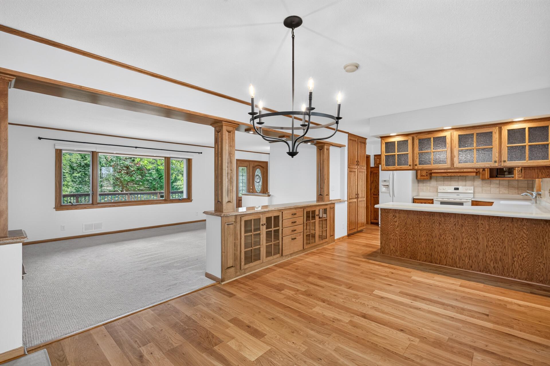 View of Residential at 12760 Roberts Drive, Eden Prairie MN 55346, Eden Prairie (11 of 52) - Mike Wilen | Minnesota Team Real Estate