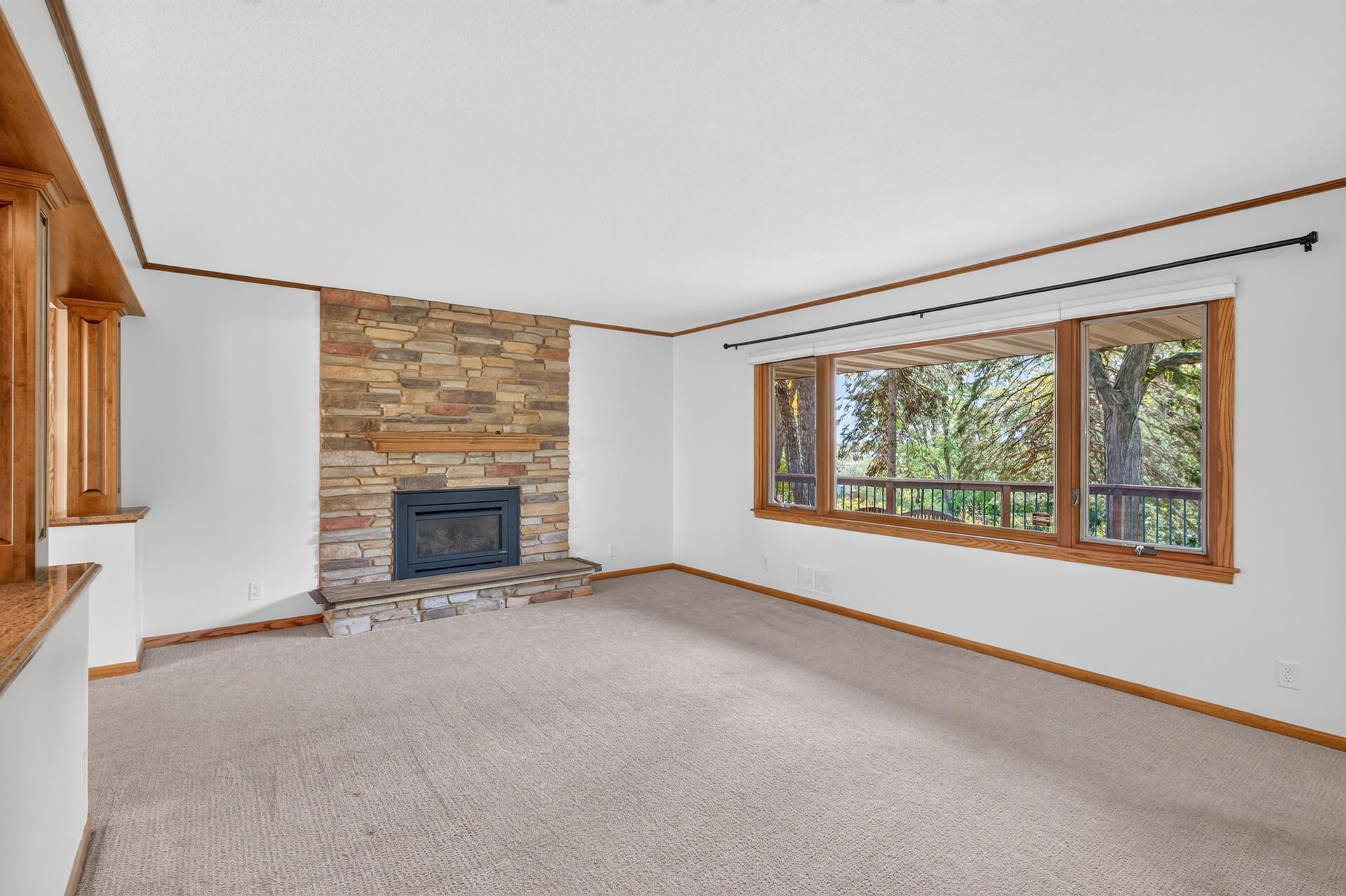 View of Residential at 12760 Roberts Drive, Eden Prairie MN 55346, Eden Prairie (7 of 52) - Mike Wilen | Minnesota Team Real Estate