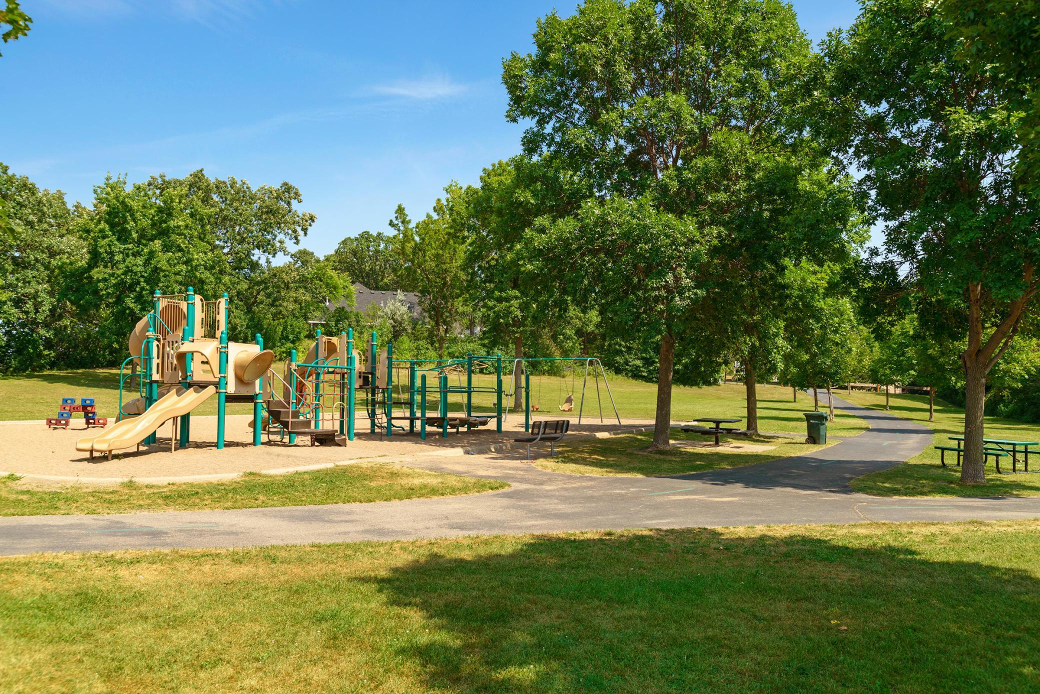 View of Residential at 8860 Everest Lane, Maple Grove MN 55311, Maple Grove (51 of 56) - Mike Wilen | Minnesota Team Real Estate
