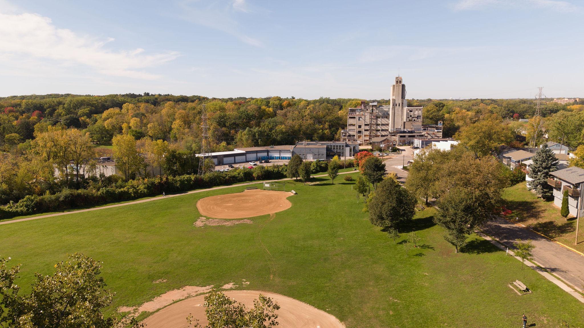 View of Residential at 285 Queen Avenue, Minneapolis MN 55405, Minneapolis (63 of 83) - Mike Wilen | Minnesota Team Real Estate