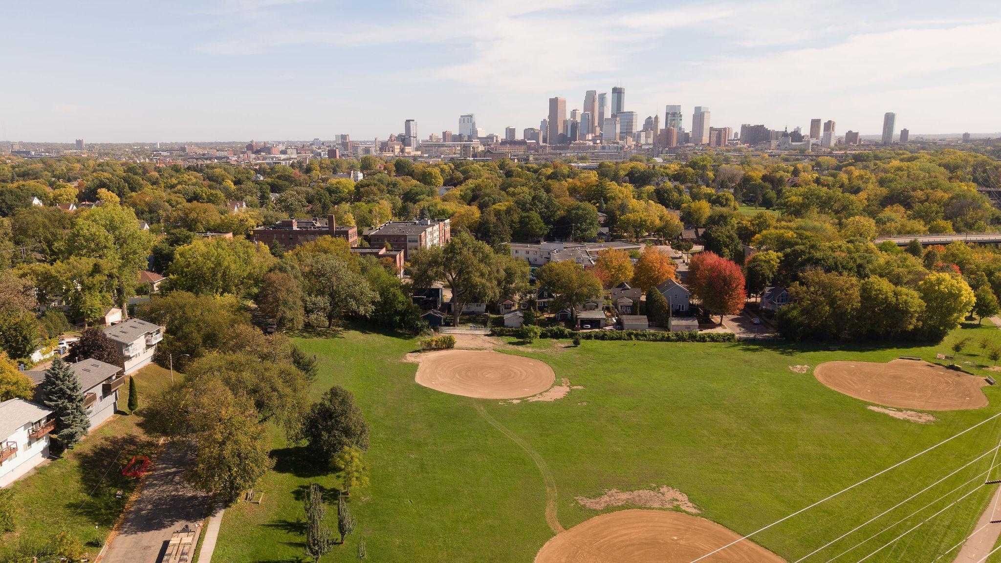 View of Residential at 285 Queen Avenue, Minneapolis MN 55405, Minneapolis (61 of 83) - Mike Wilen | Minnesota Team Real Estate