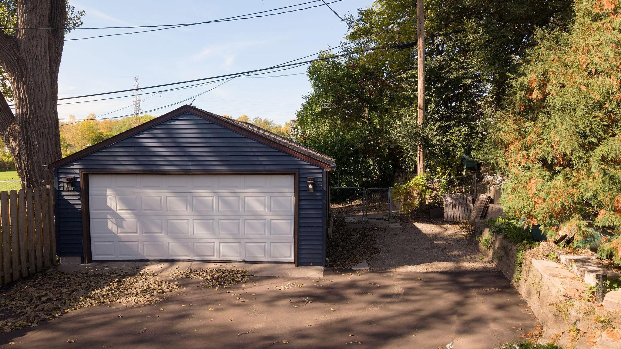 View of Residential at 285 Queen Avenue, Minneapolis MN 55405, Minneapolis (58 of 83) - Mike Wilen | Minnesota Team Real Estate