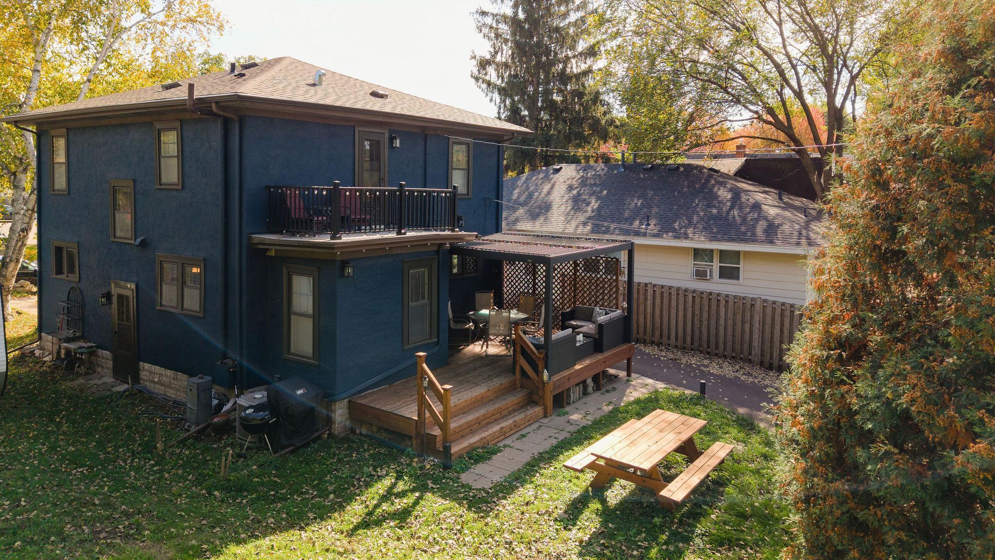 View of Residential at 285 Queen Avenue, Minneapolis MN 55405, Minneapolis (52 of 83) - Mike Wilen | Minnesota Team Real Estate