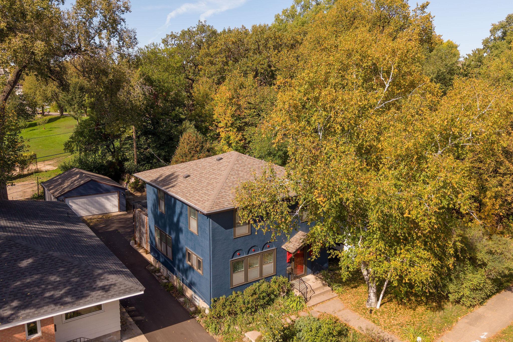 View of Residential at 285 Queen Avenue, Minneapolis MN 55405, Minneapolis (66 of 83) - Mike Wilen | Minnesota Team Real Estate