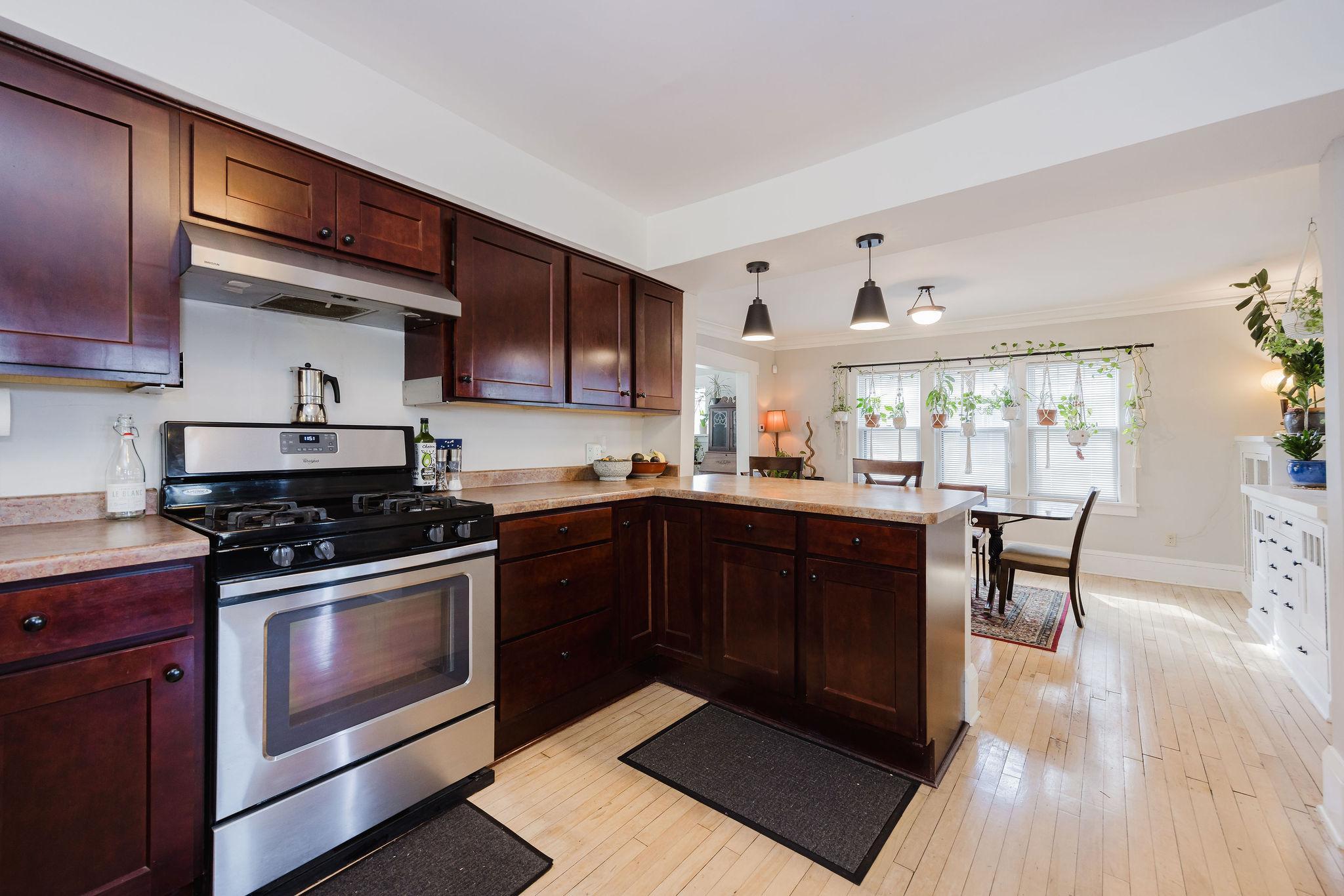 View of Residential at 285 Queen Avenue, Minneapolis MN 55405, Minneapolis (23 of 83) - Mike Wilen | Minnesota Team Real Estate