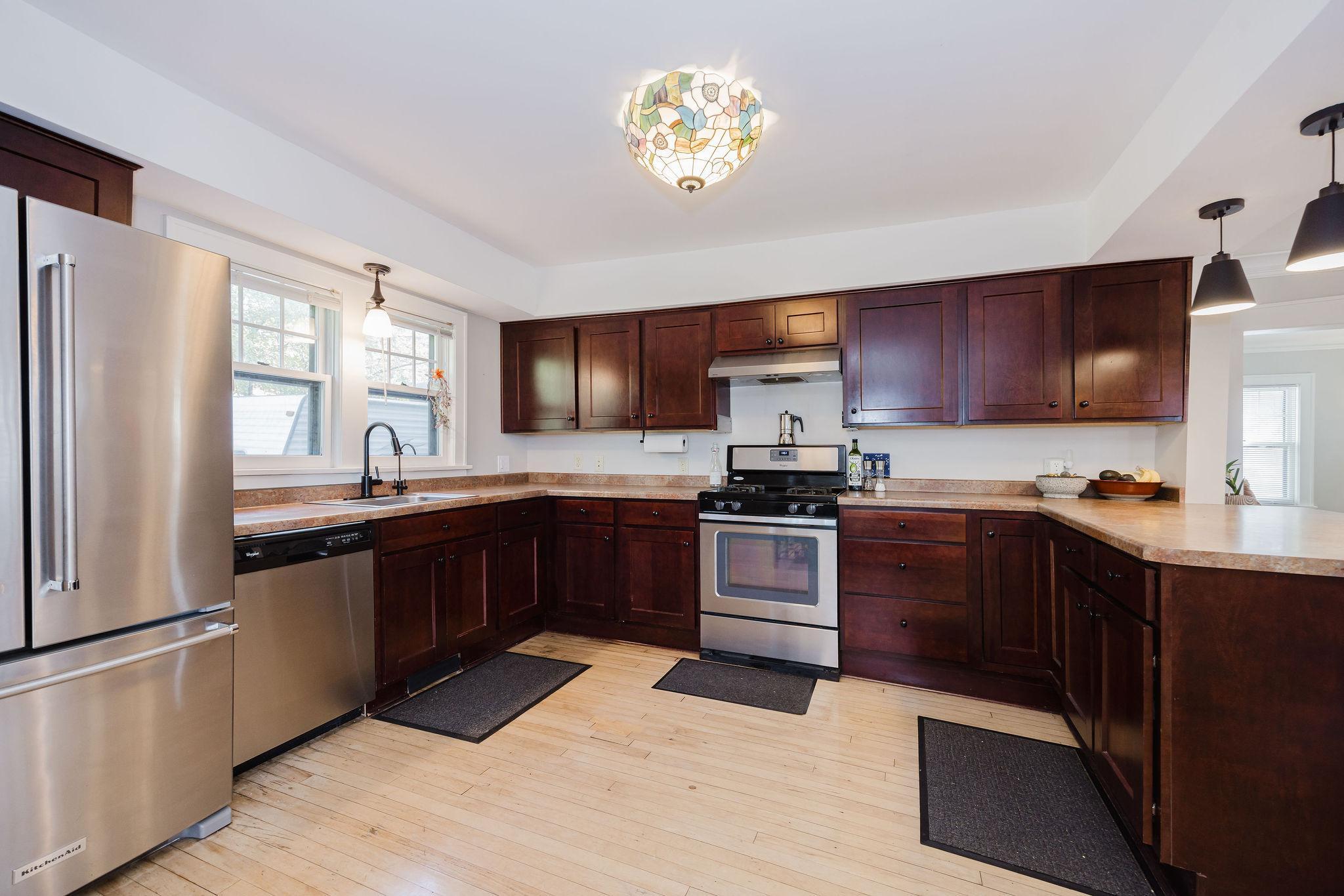 View of Residential at 285 Queen Avenue, Minneapolis MN 55405, Minneapolis (12 of 83) - Mike Wilen | Minnesota Team Real Estate