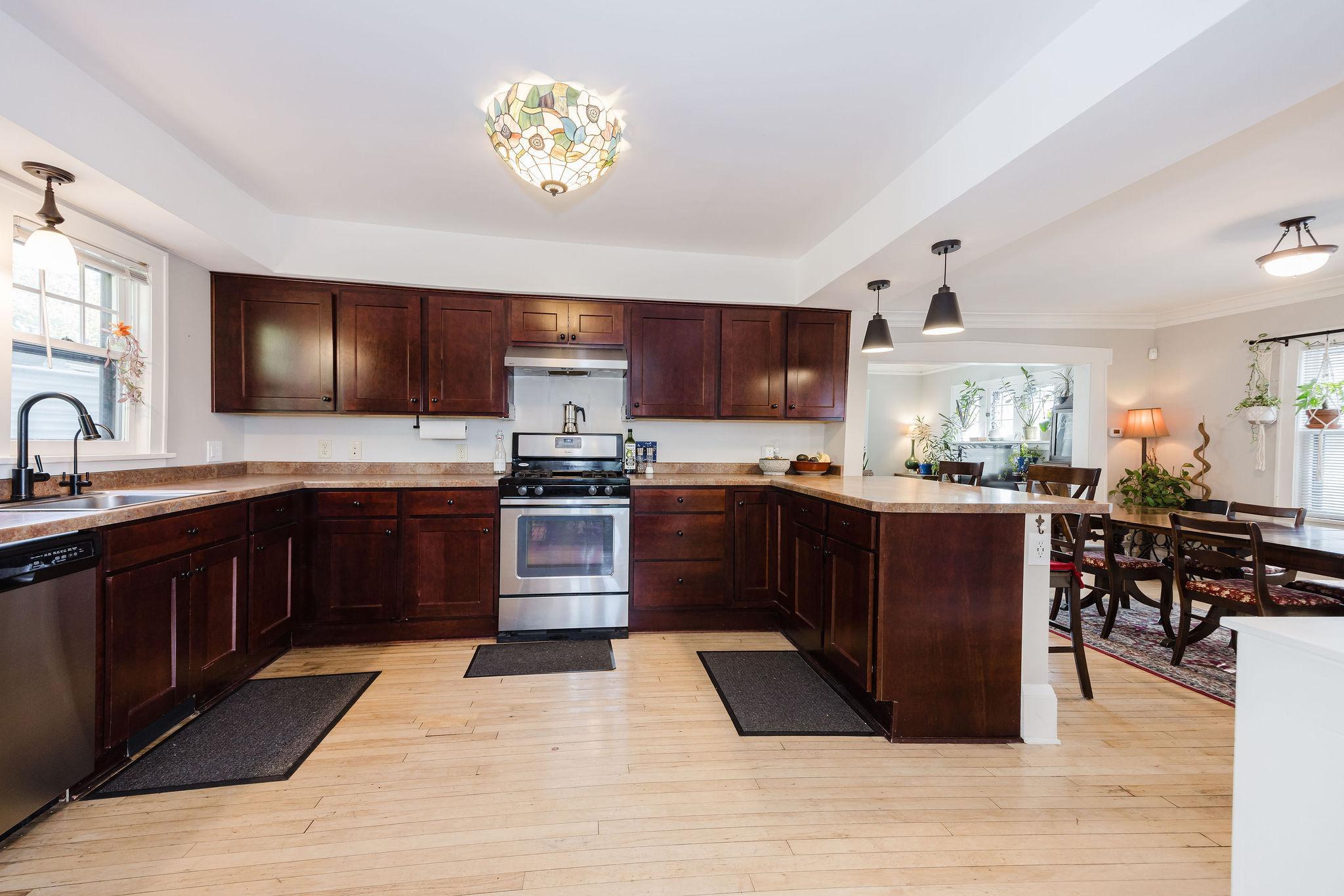 View of Residential at 285 Queen Avenue, Minneapolis MN 55405, Minneapolis (19 of 83) - Mike Wilen | Minnesota Team Real Estate