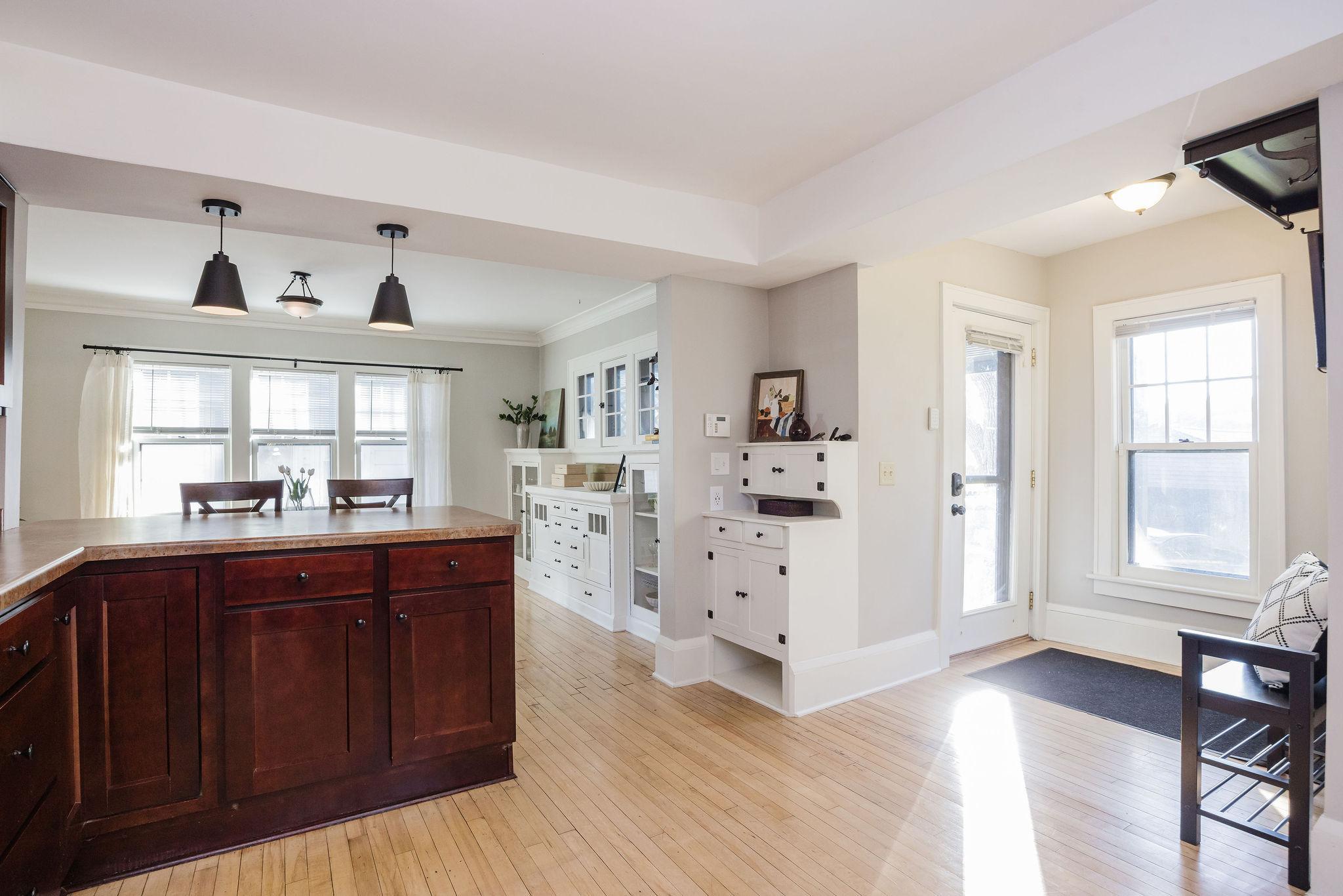 View of Residential at 285 Queen Avenue, Minneapolis MN 55405, Minneapolis (20 of 83) - Mike Wilen | Minnesota Team Real Estate