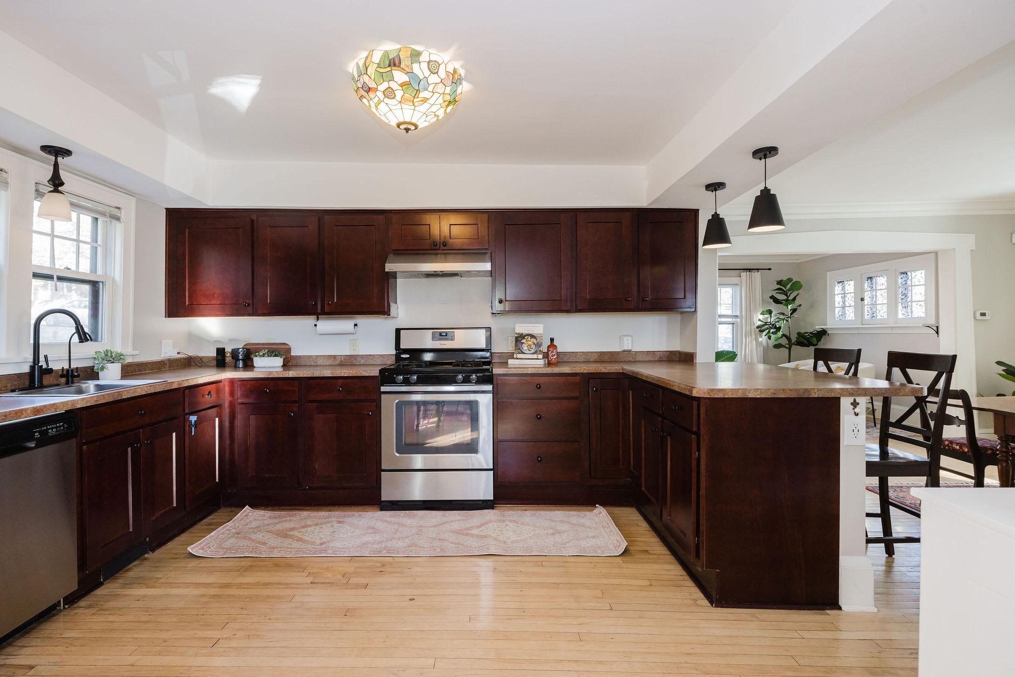 View of Residential at 285 Queen Avenue, Minneapolis MN 55405, Minneapolis (18 of 83) - Mike Wilen | Minnesota Team Real Estate