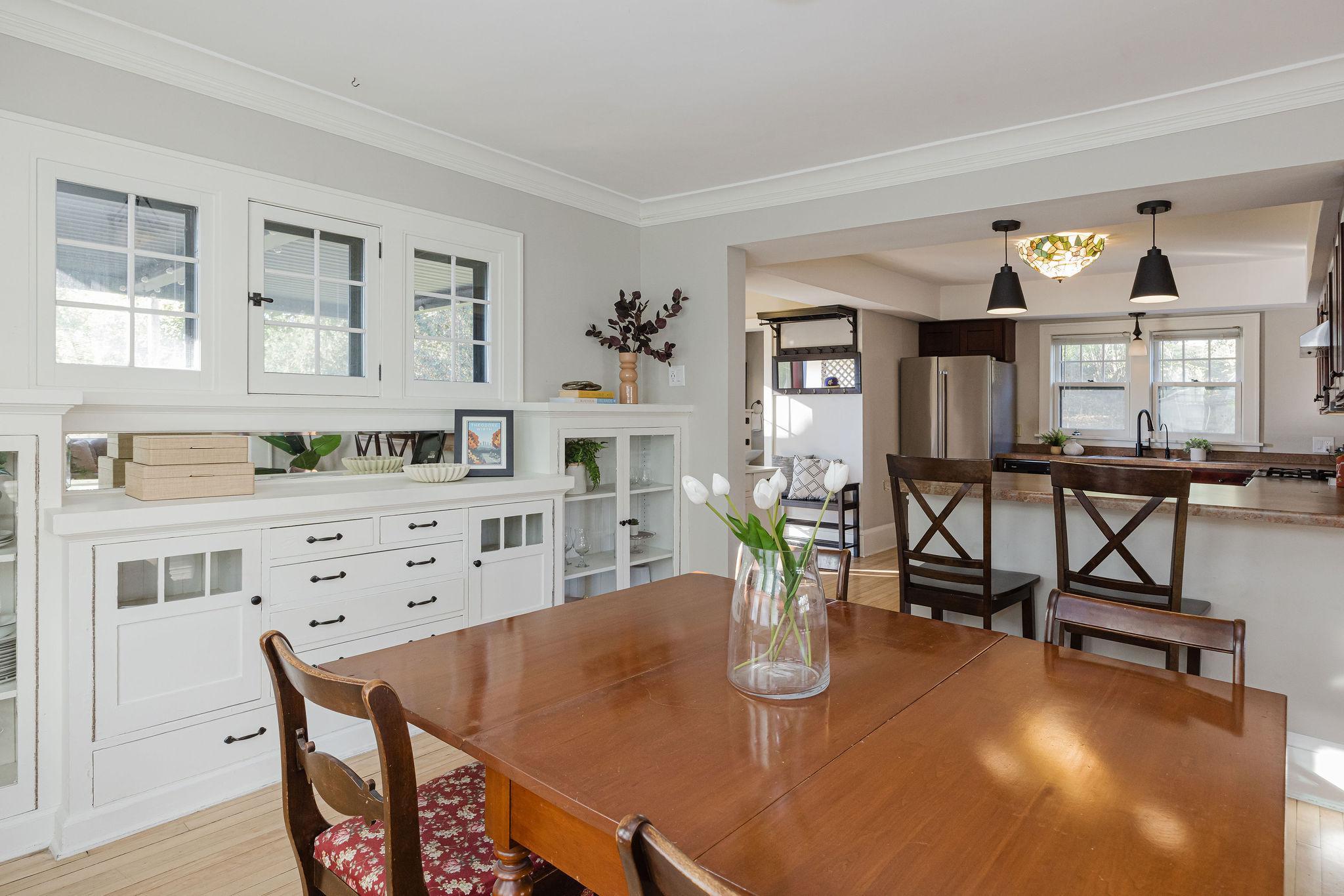 View of Residential at 285 Queen Avenue, Minneapolis MN 55405, Minneapolis (11 of 83) - Mike Wilen | Minnesota Team Real Estate