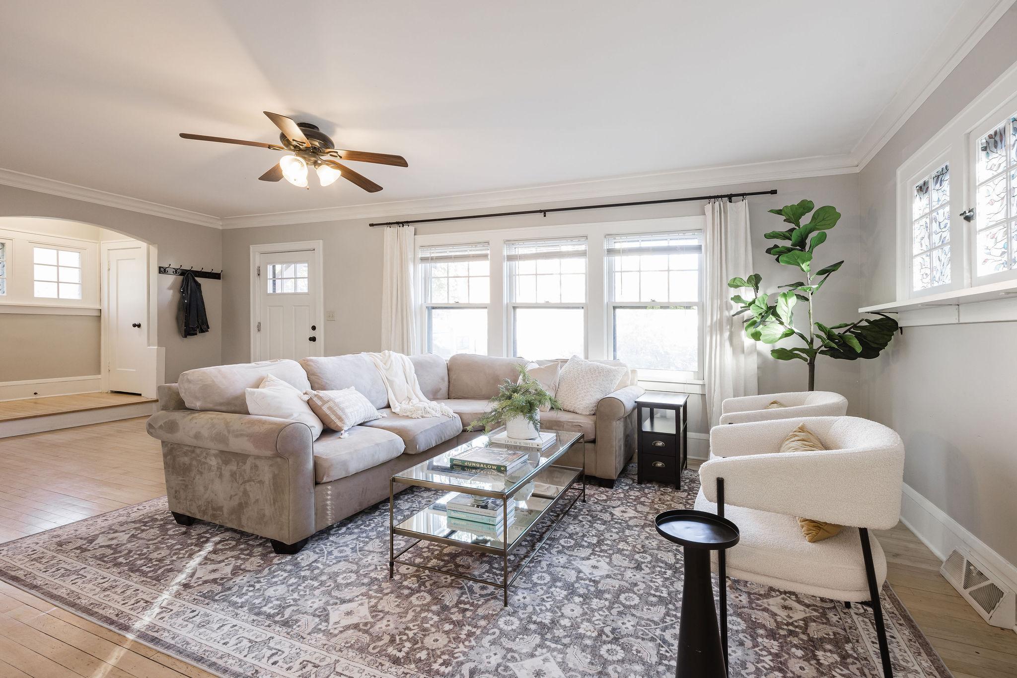 View of Residential at 285 Queen Avenue, Minneapolis MN 55405, Minneapolis (7 of 83) - Mike Wilen | Minnesota Team Real Estate