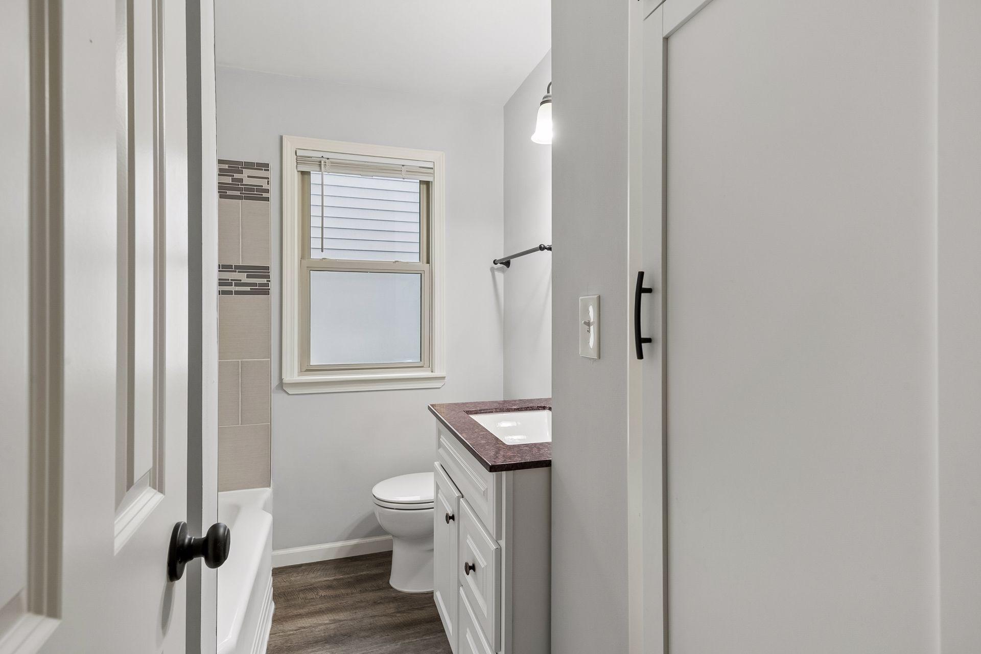 View of Residential at 6001 Thomas Avenue, Minneapolis MN 55410, Minneapolis (16 of 31) - Mike Wilen | Minnesota Team Real Estate