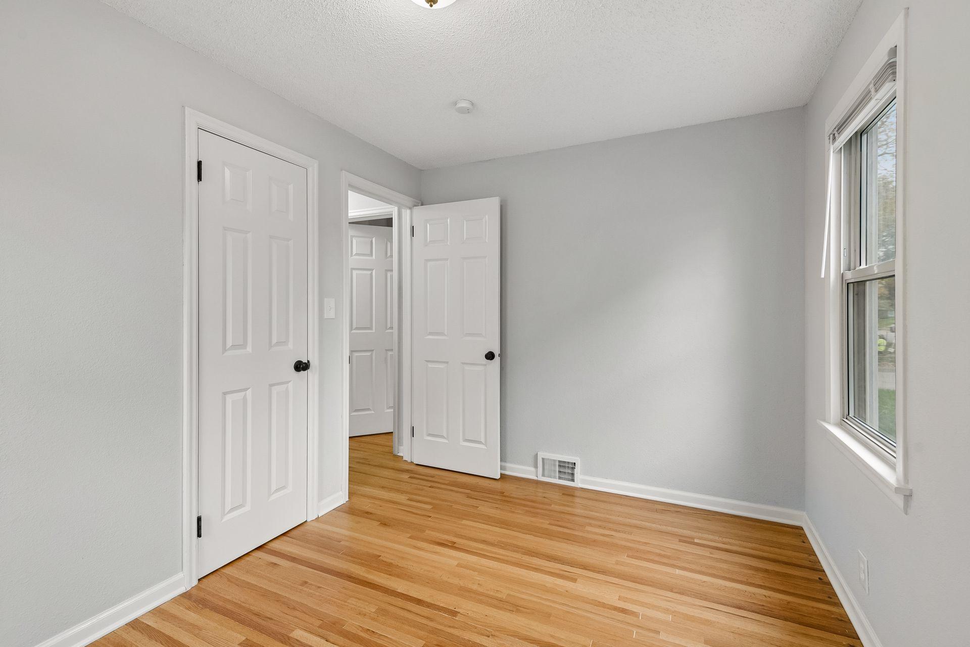 View of Residential at 6001 Thomas Avenue, Minneapolis MN 55410, Minneapolis (15 of 31) - Mike Wilen | Minnesota Team Real Estate