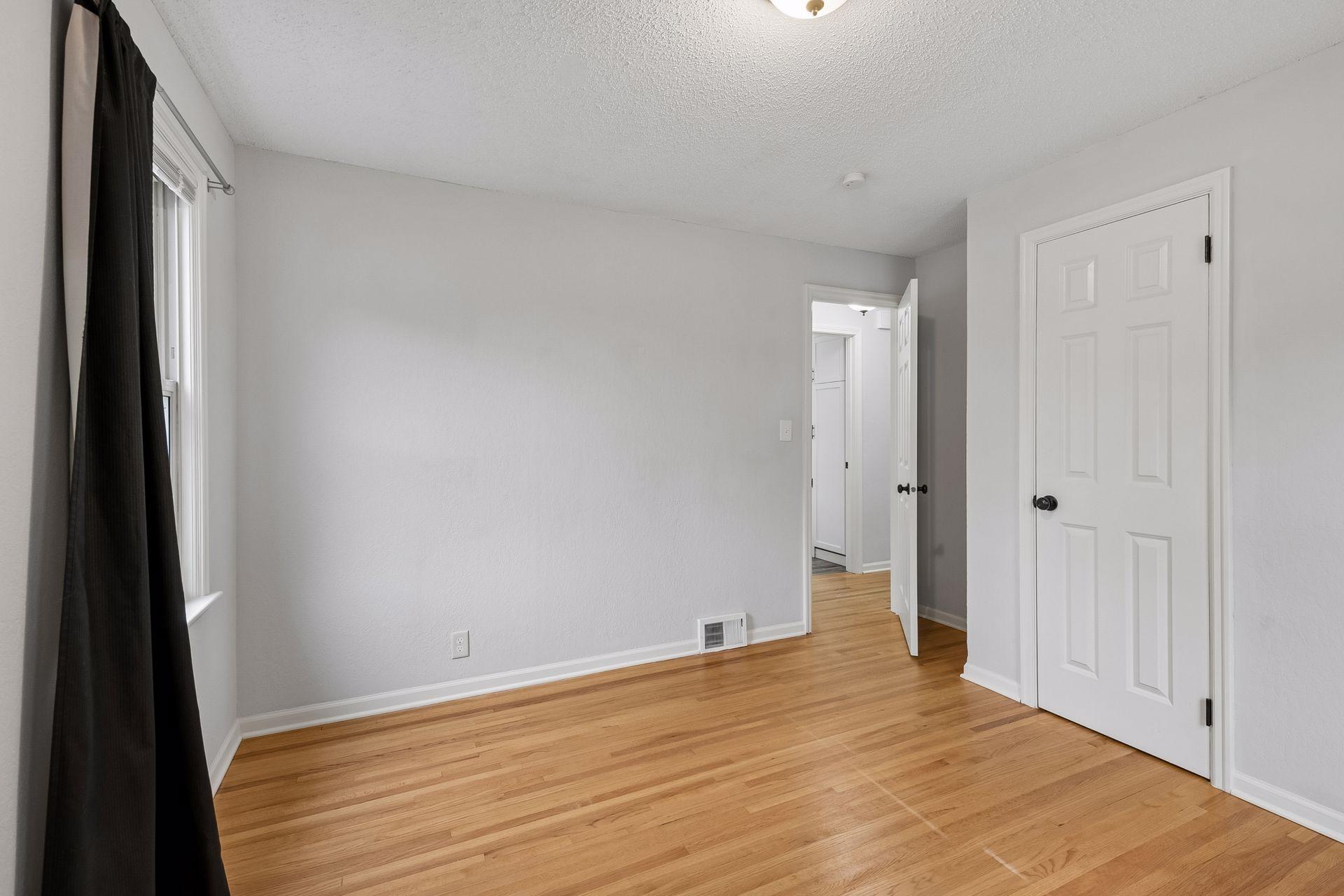 View of Residential at 6001 Thomas Avenue, Minneapolis MN 55410, Minneapolis (13 of 31) - Mike Wilen | Minnesota Team Real Estate