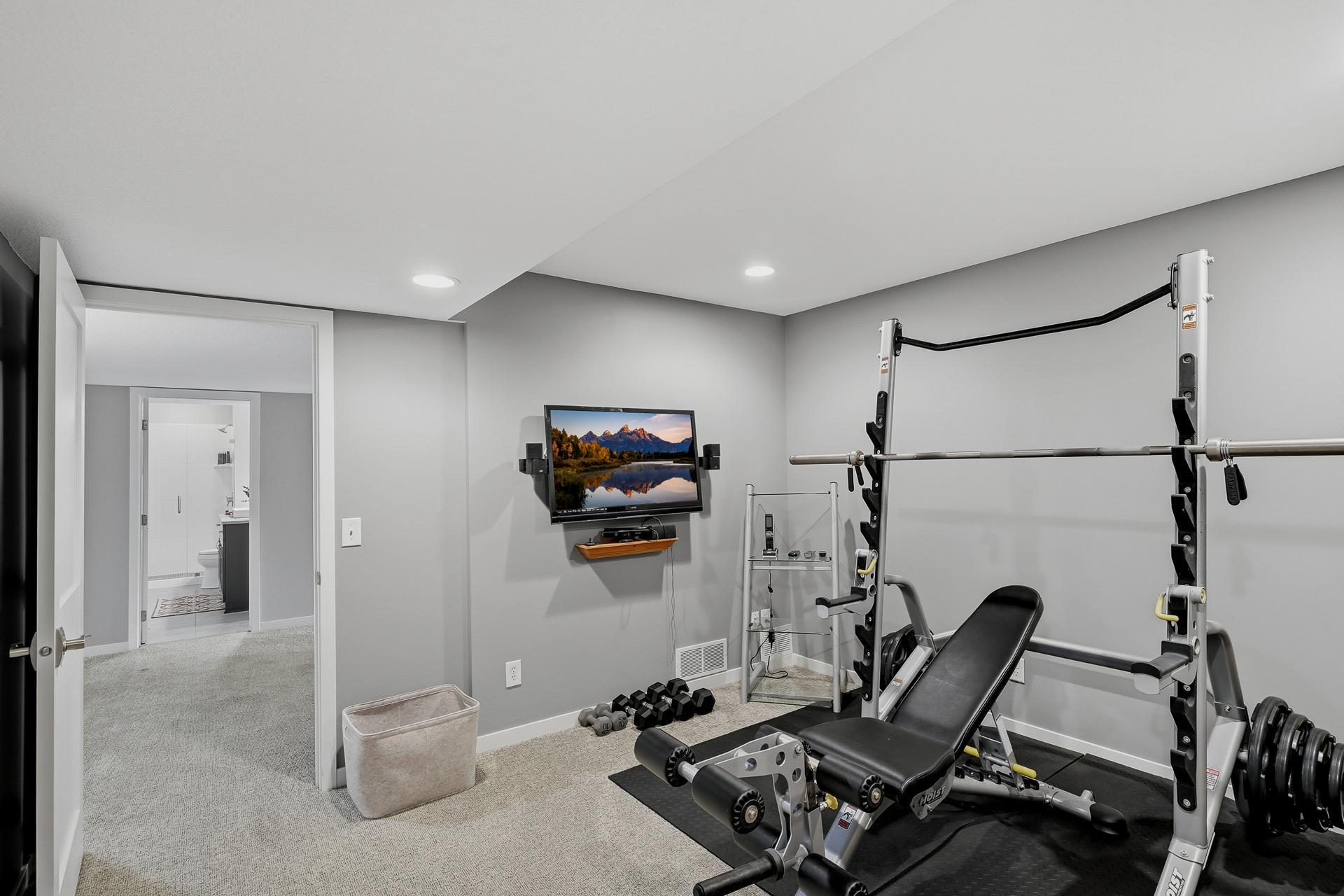 View of Residential at 1400 Larkspur Drive, Woodbury MN 55129, Woodbury (73 of 88) - Mike Wilen | Minnesota Team Real Estate