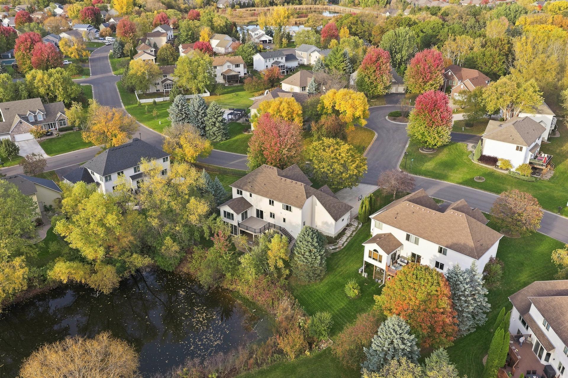View of Residential at 1400 Larkspur Drive, Woodbury MN 55129, Woodbury (78 of 88) - Mike Wilen | Minnesota Team Real Estate