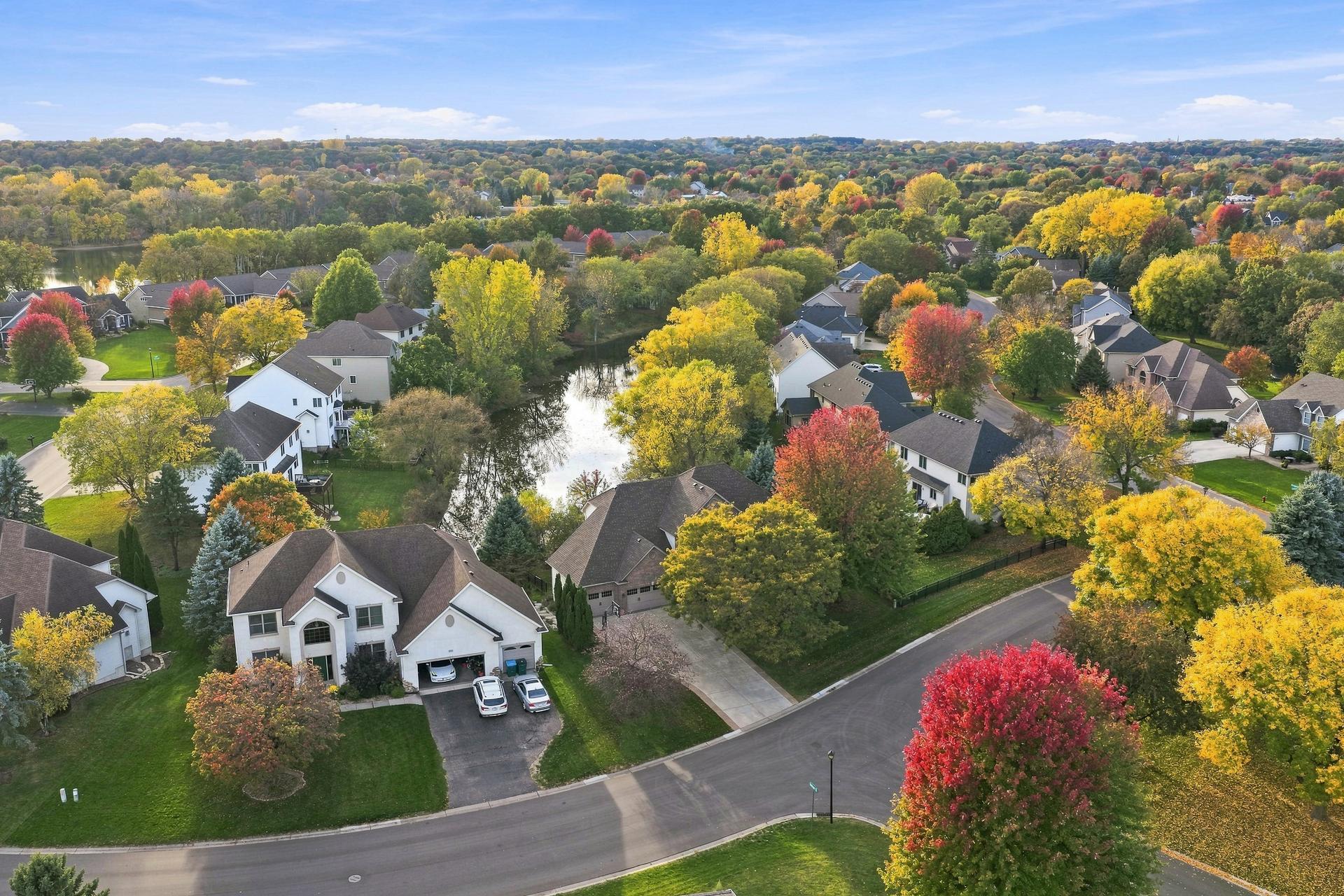 View of Residential at 1400 Larkspur Drive, Woodbury MN 55129, Woodbury (75 of 88) - Mike Wilen | Minnesota Team Real Estate