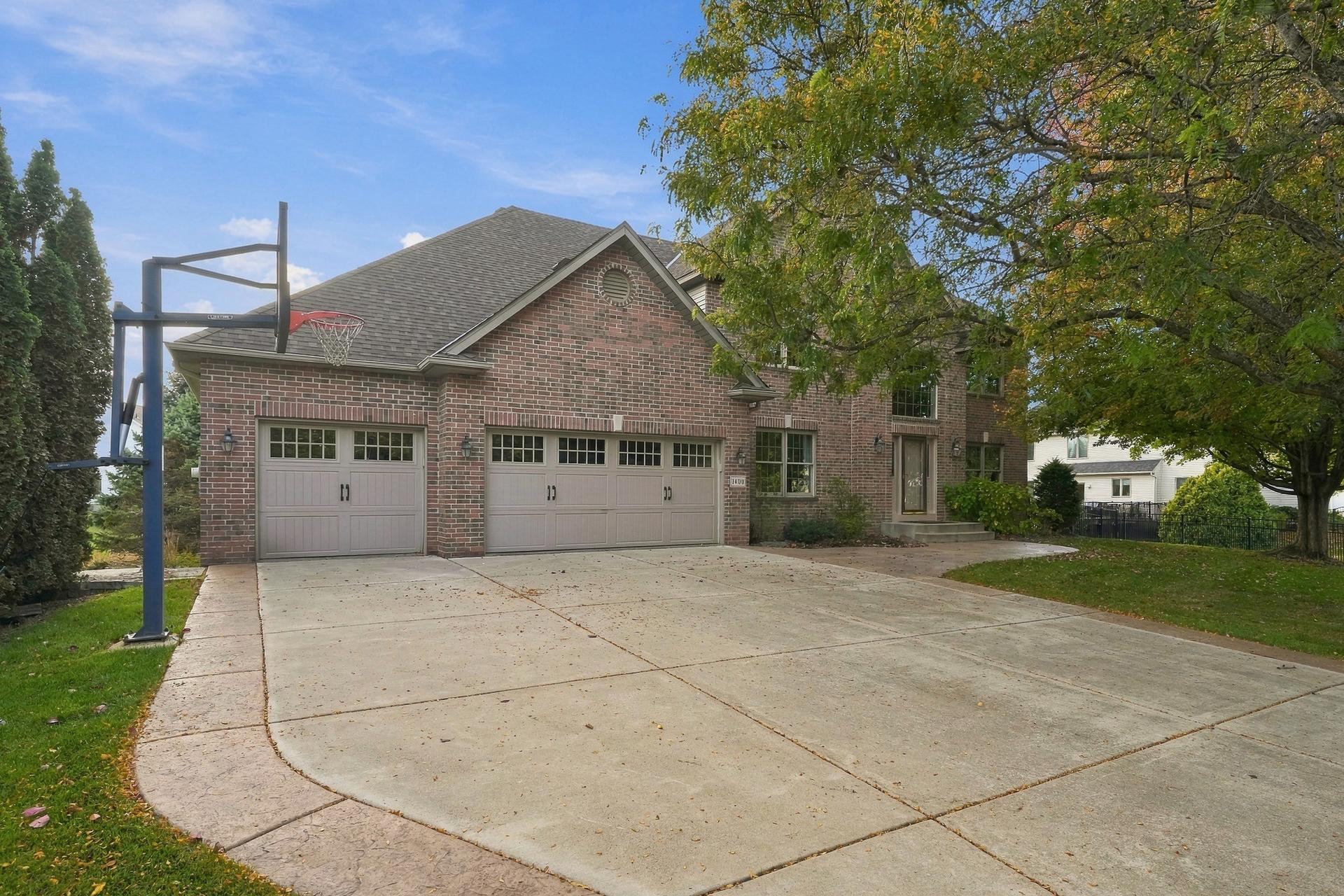 View of Residential at 1400 Larkspur Drive, Woodbury MN 55129, Woodbury (5 of 88) - Mike Wilen | Minnesota Team Real Estate