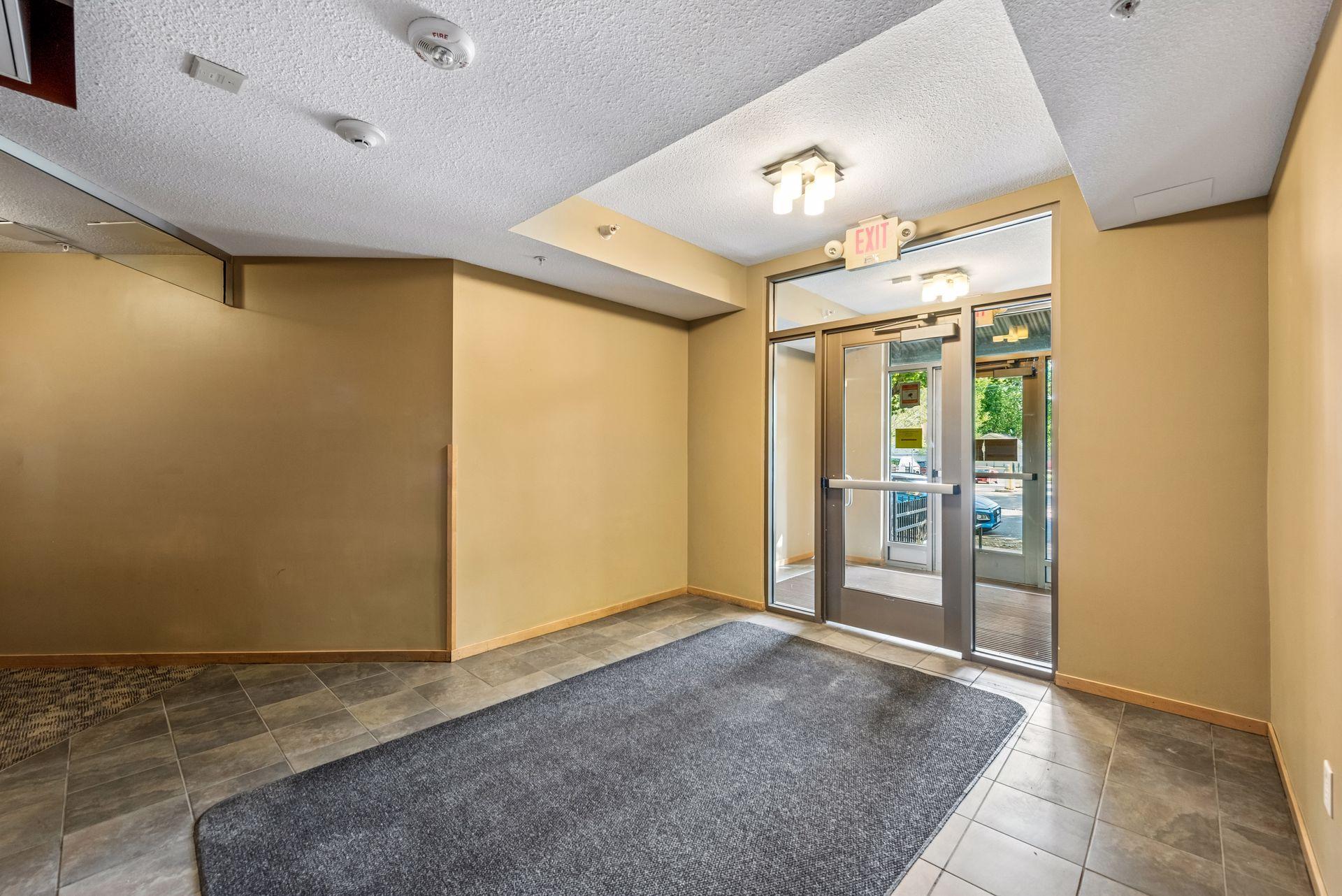 View of Residential at 2900 11th Avenue #113, Minneapolis MN 55407, Minneapolis (32 of 47) - Mike Wilen | Minnesota Team Real Estate