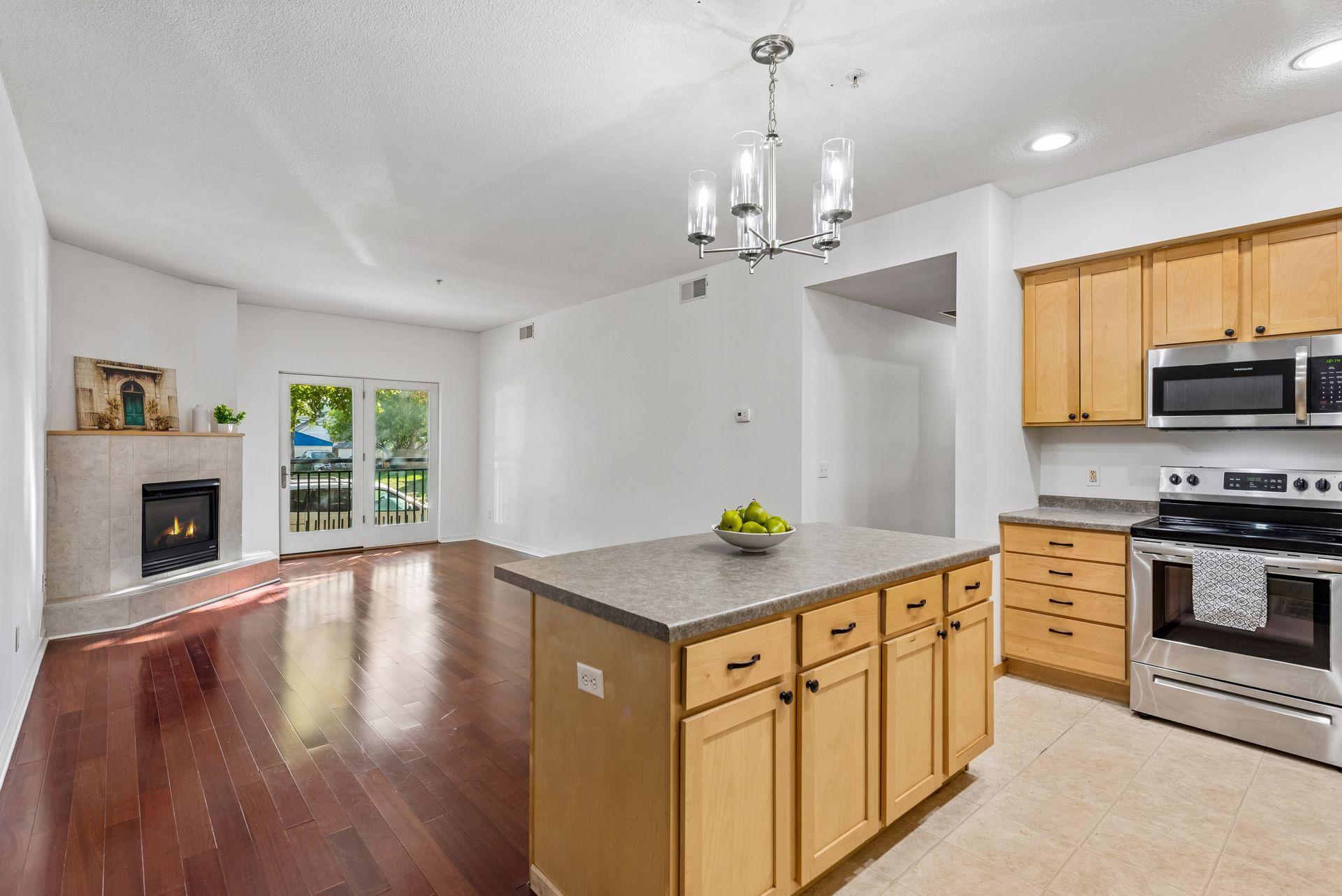 View of Residential at 2900 11th Avenue #113, Minneapolis MN 55407, Minneapolis (7 of 47) - Mike Wilen | Minnesota Team Real Estate
