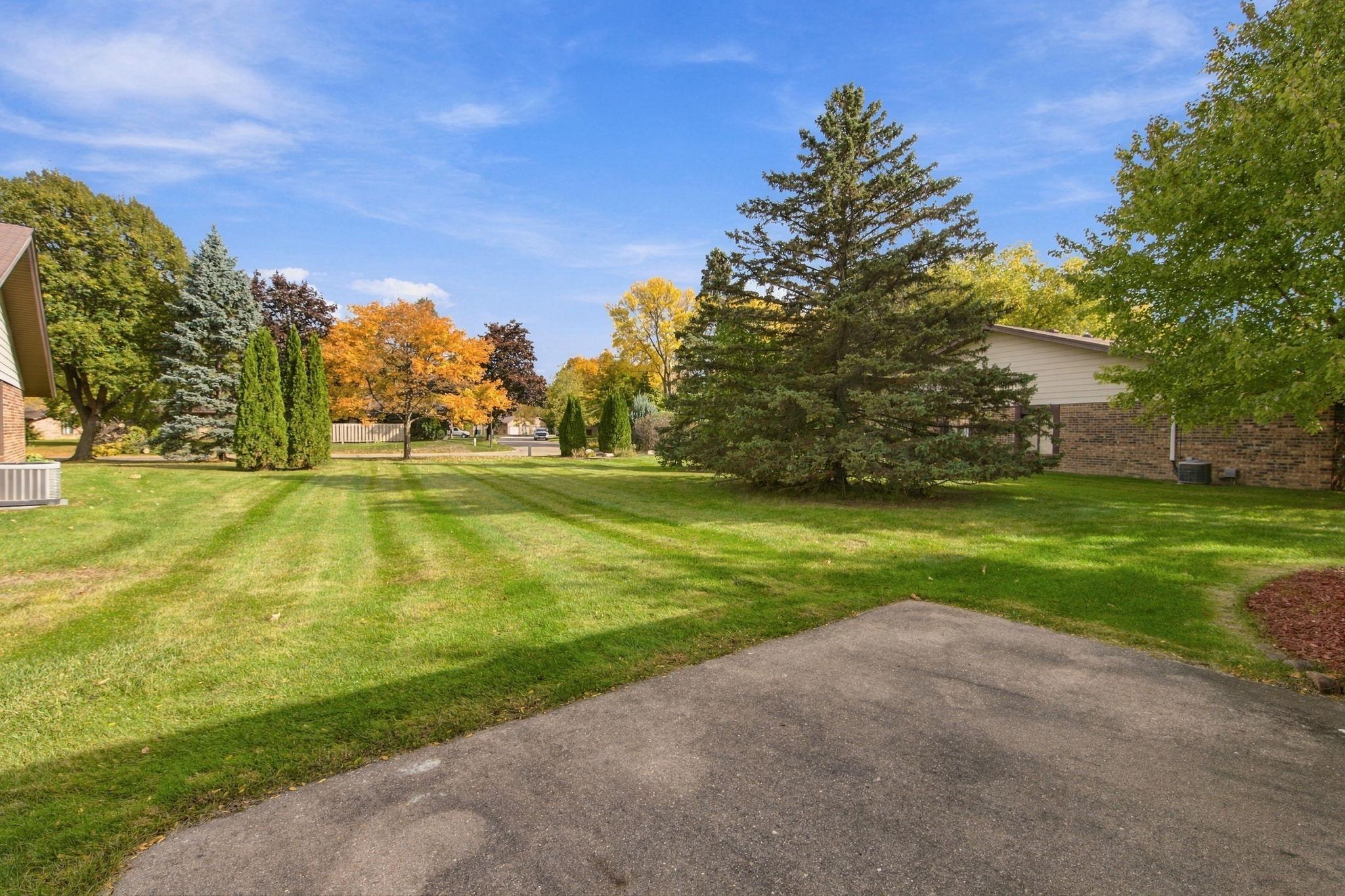 View of Residential at 974 Yuma Lane, Plymouth MN 55447, Plymouth (3 of 29) - Mike Wilen | Minnesota Team Real Estate