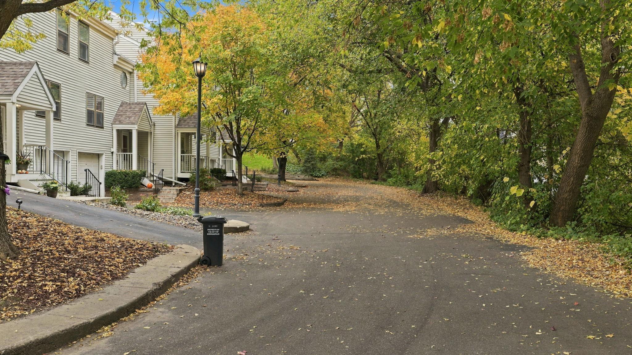 View of Residential at 246 3rd Avenue, Minneapolis MN 55413, Minneapolis (29 of 33) - Mike Wilen | Minnesota Team Real Estate