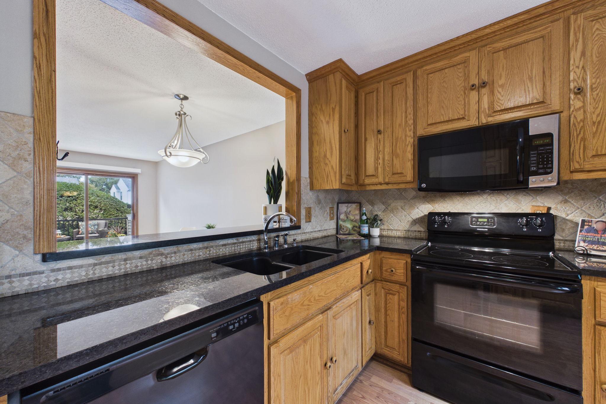 View of Residential at 246 3rd Avenue, Minneapolis MN 55413, Minneapolis (10 of 33) - Mike Wilen | Minnesota Team Real Estate